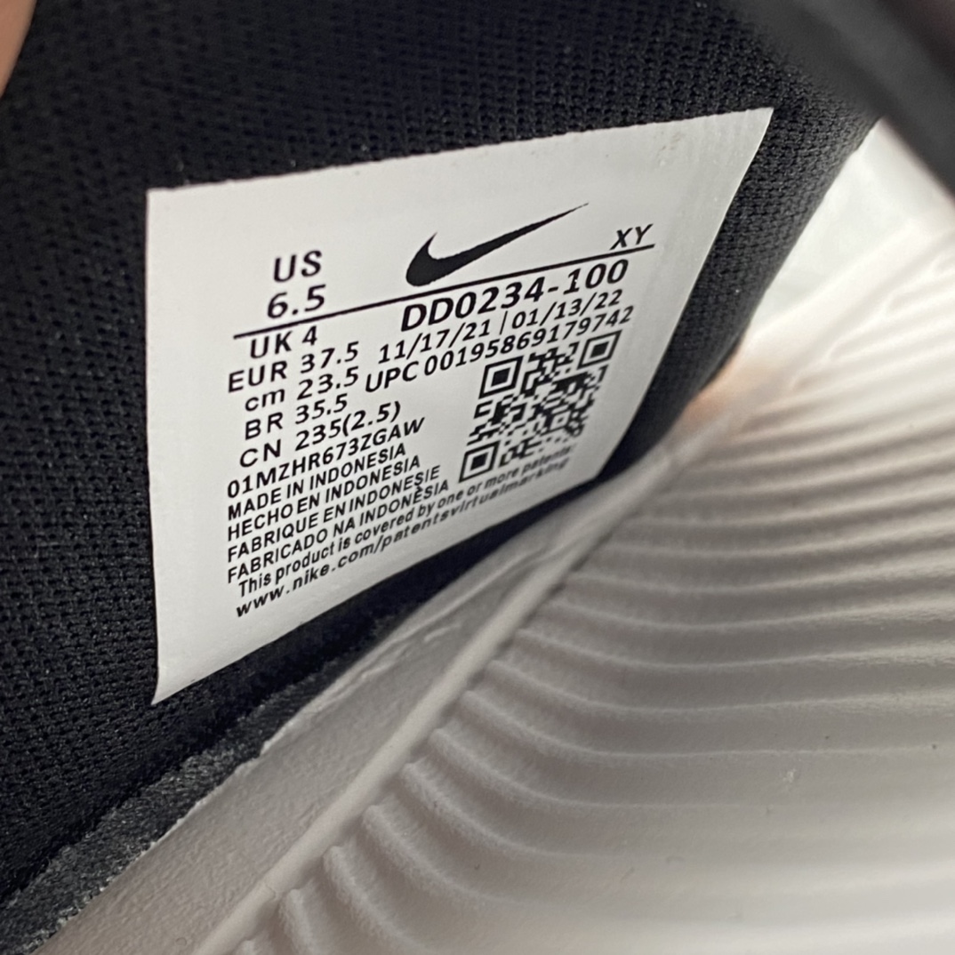 P80  Nike Victori One Slide Print Mix维多利一号系列潮流拖鞋 DD0234-100