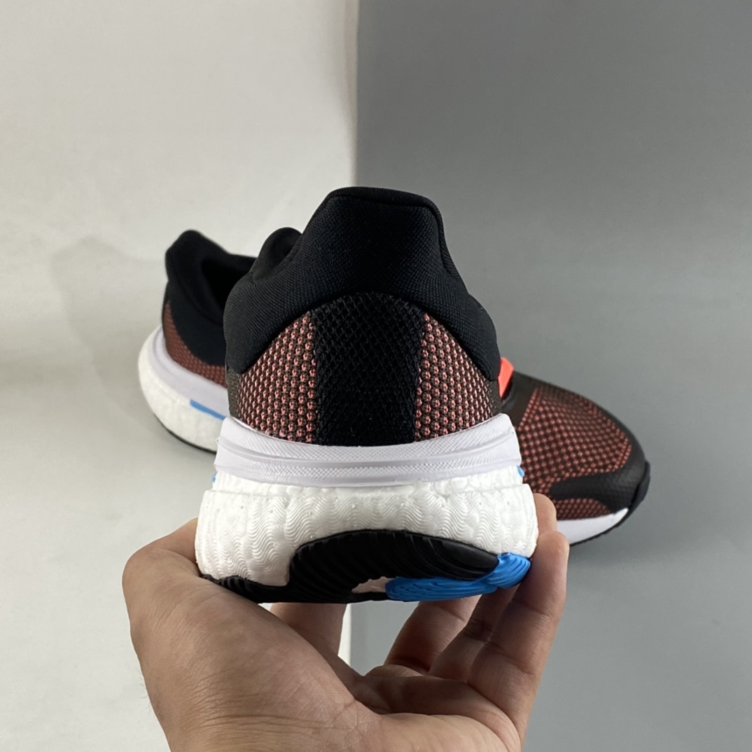 P180  Adidas Solar Glide 5  阿迪随心畅跑系列透气缓震爆米花跑鞋 H01162
