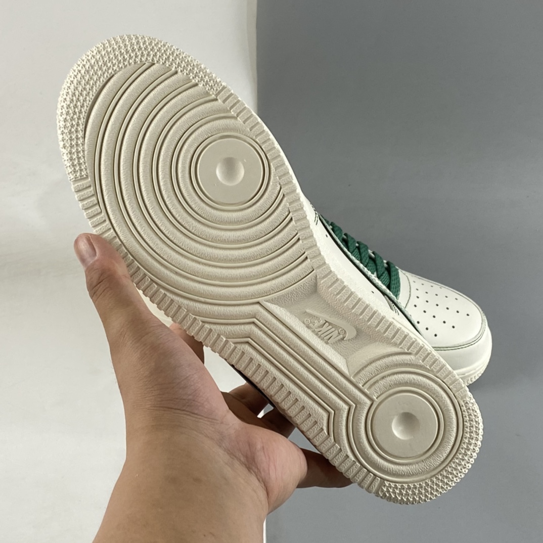 P220  Nike Air Force 1’07 Low 兔八哥 白绿满天星 空军一号低帮休闲板鞋 315122-505