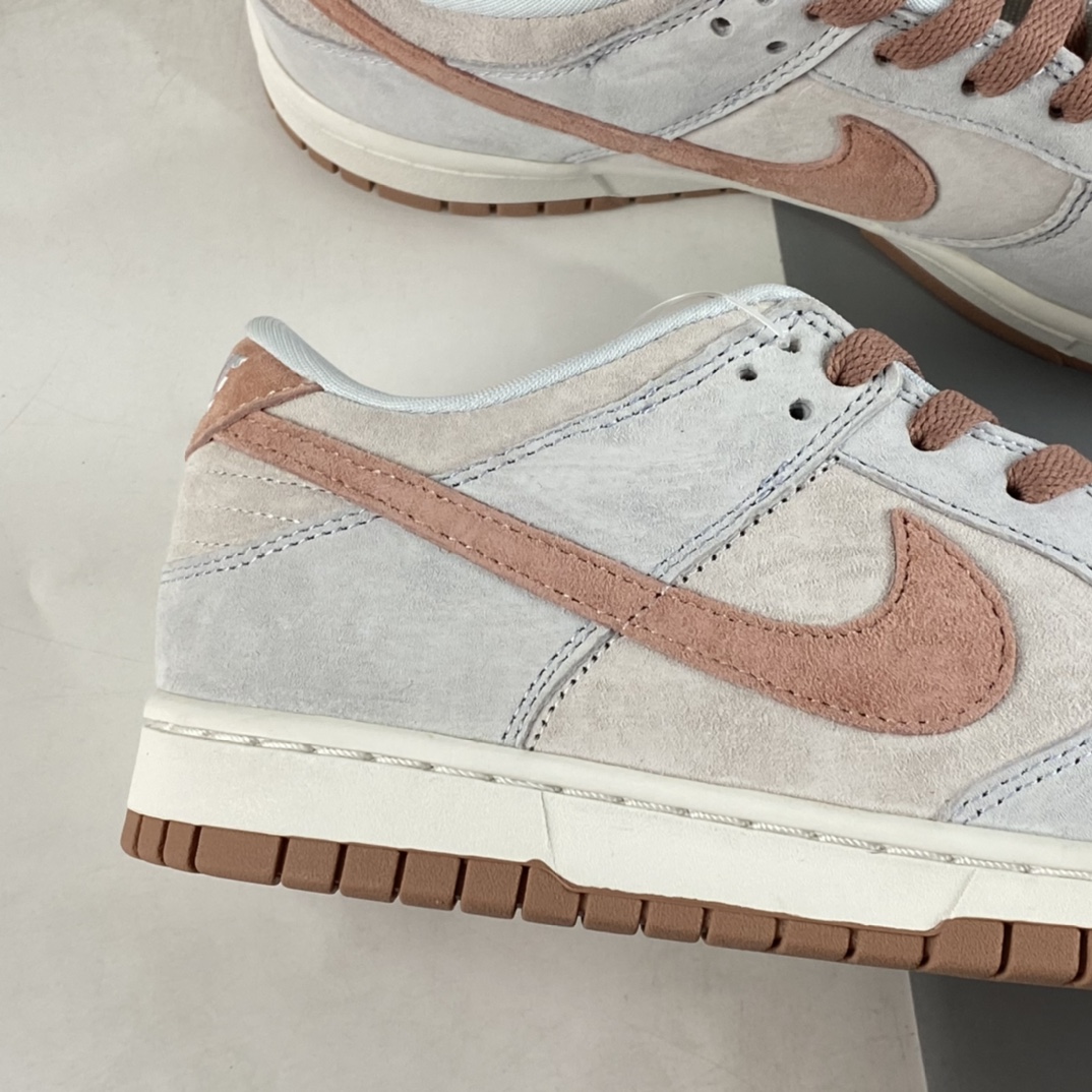 P300  Nike Dunk SB Low 粉化石玫瑰 SB扣篮系列低帮休闲运动滑板鞋 DH7577-001