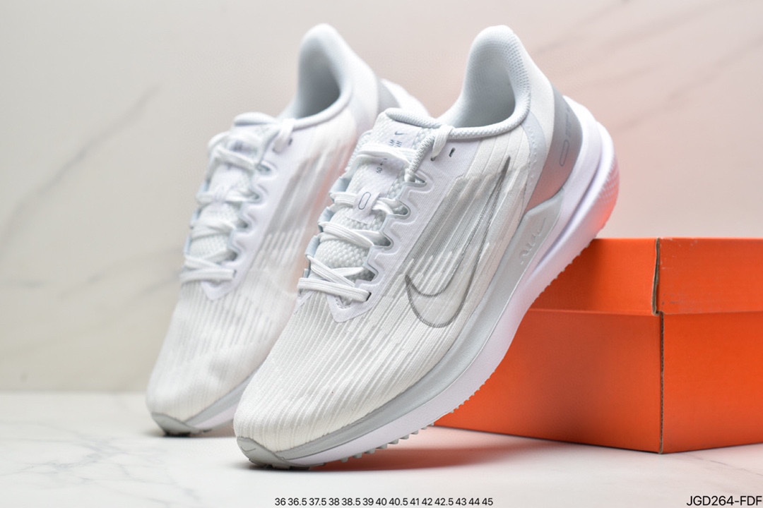 180 耐克Nike Air Zoom Winflo 9登月系列针织面透气训跑练步鞋 DD8686
