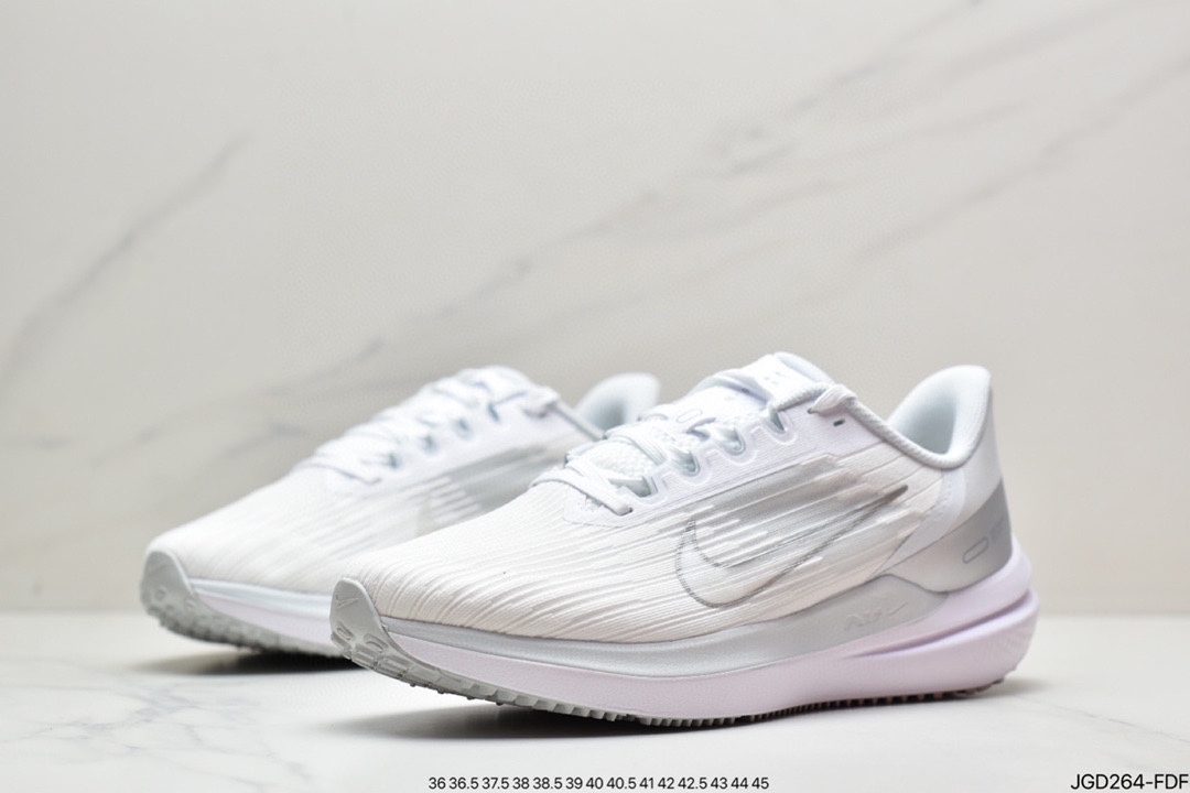 180 耐克Nike Air Zoom Winflo 9登月系列针织面透气训跑练步鞋 DD8686