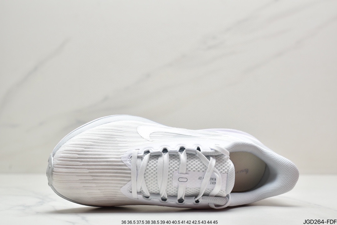 180 耐克Nike Air Zoom Winflo 9登月系列针织面透气训跑练步鞋 DD8686