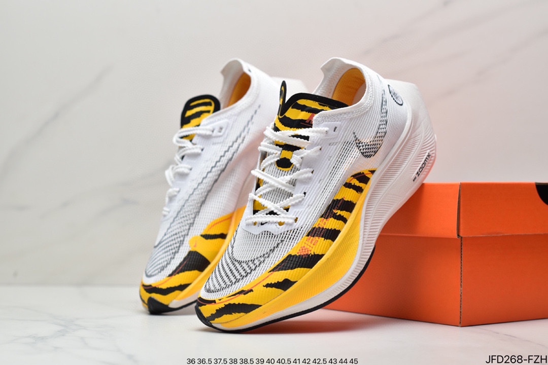 170 耐克Nike ZoomX Vaporfly NEXT% 2”White/Black”破2系列马拉松慢跑鞋DM7601