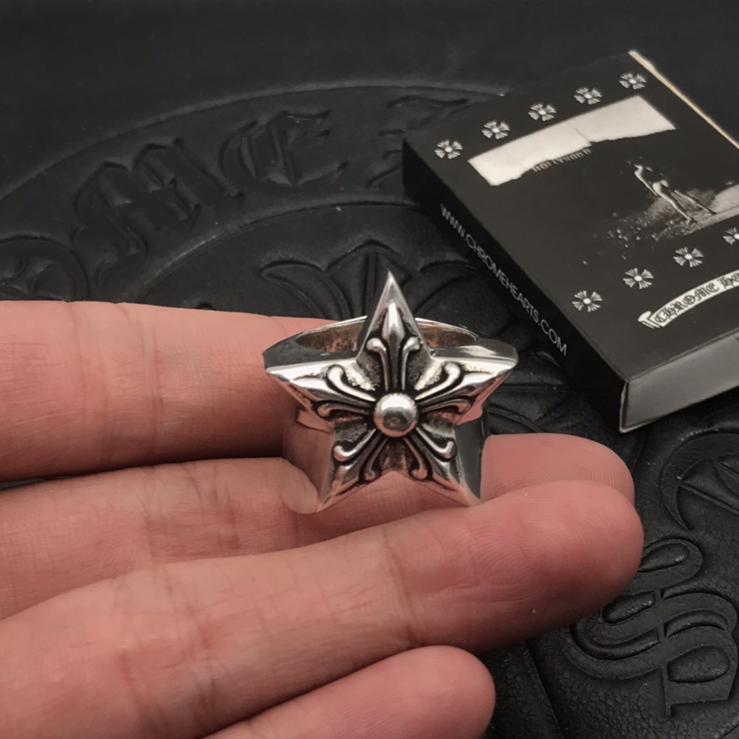 Chrome Hearts 高版本克罗心大五角星 戒指，细节到位刻字清晰，美码7至11可选