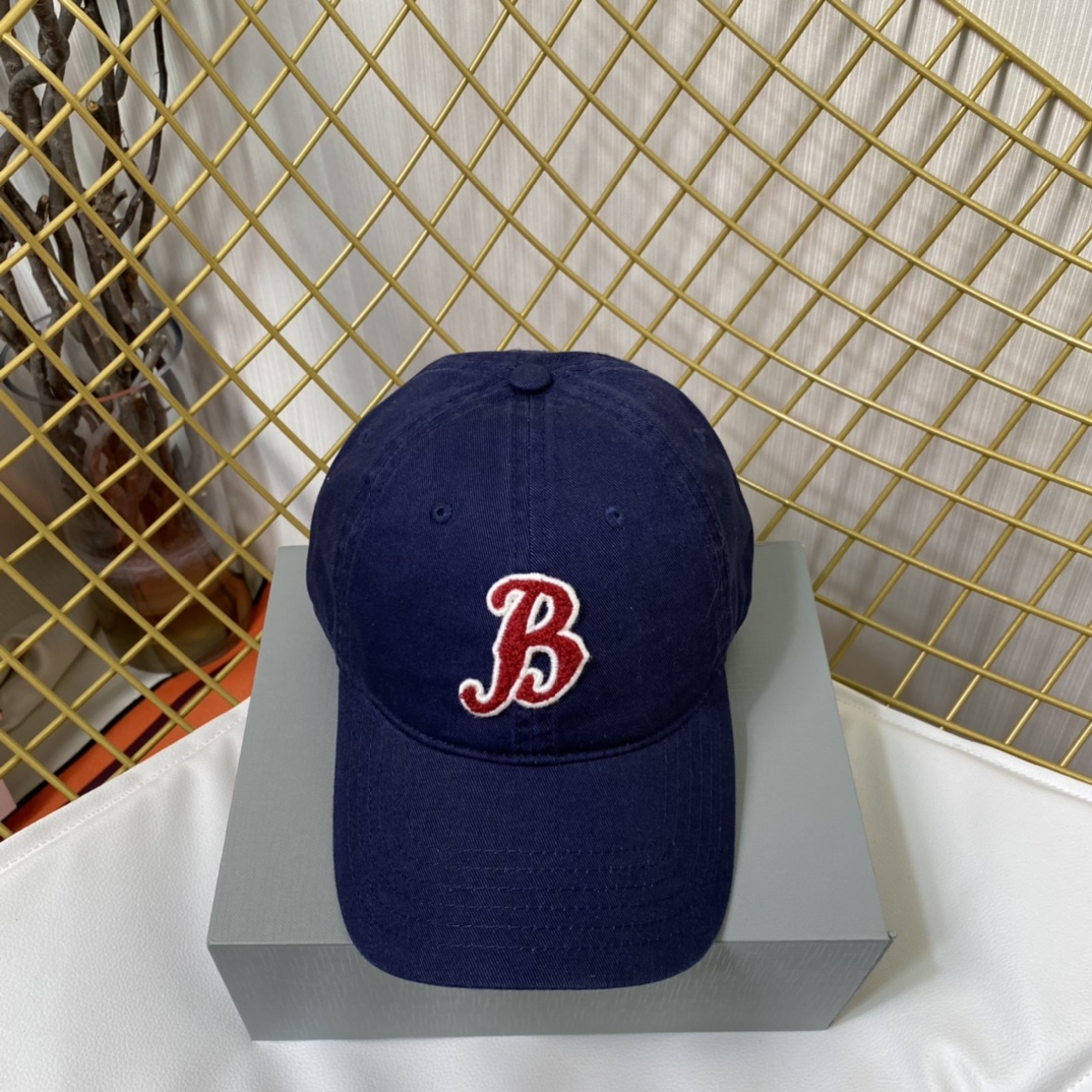 BALENCIAGA巴黎世家新款logo棒球帽