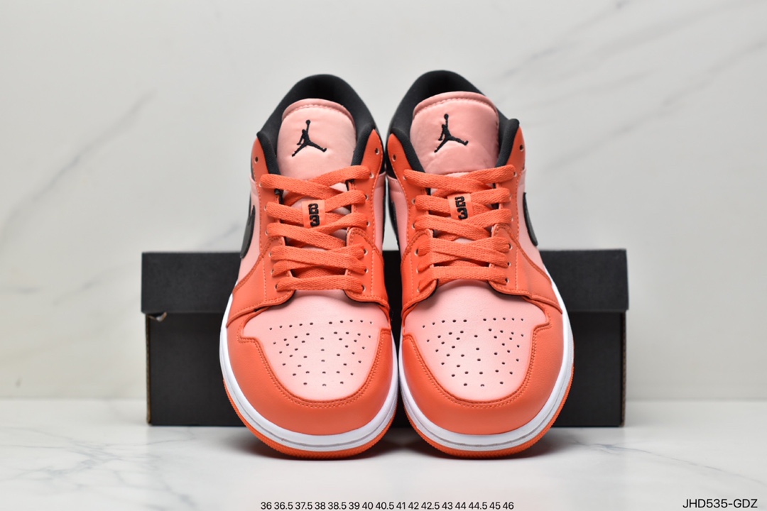 190 低帮Air Jordan 1采用全皮革鞋面DM3379-600