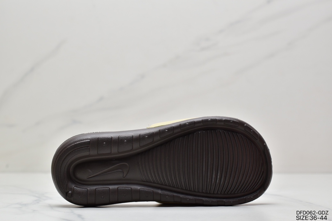 70 夏季新款 耐克Nike V ICTORI ONE SLIDE MIX 沙滩运动耐磨休闲潮流时尚运动凉鞋拖鞋 CN9675