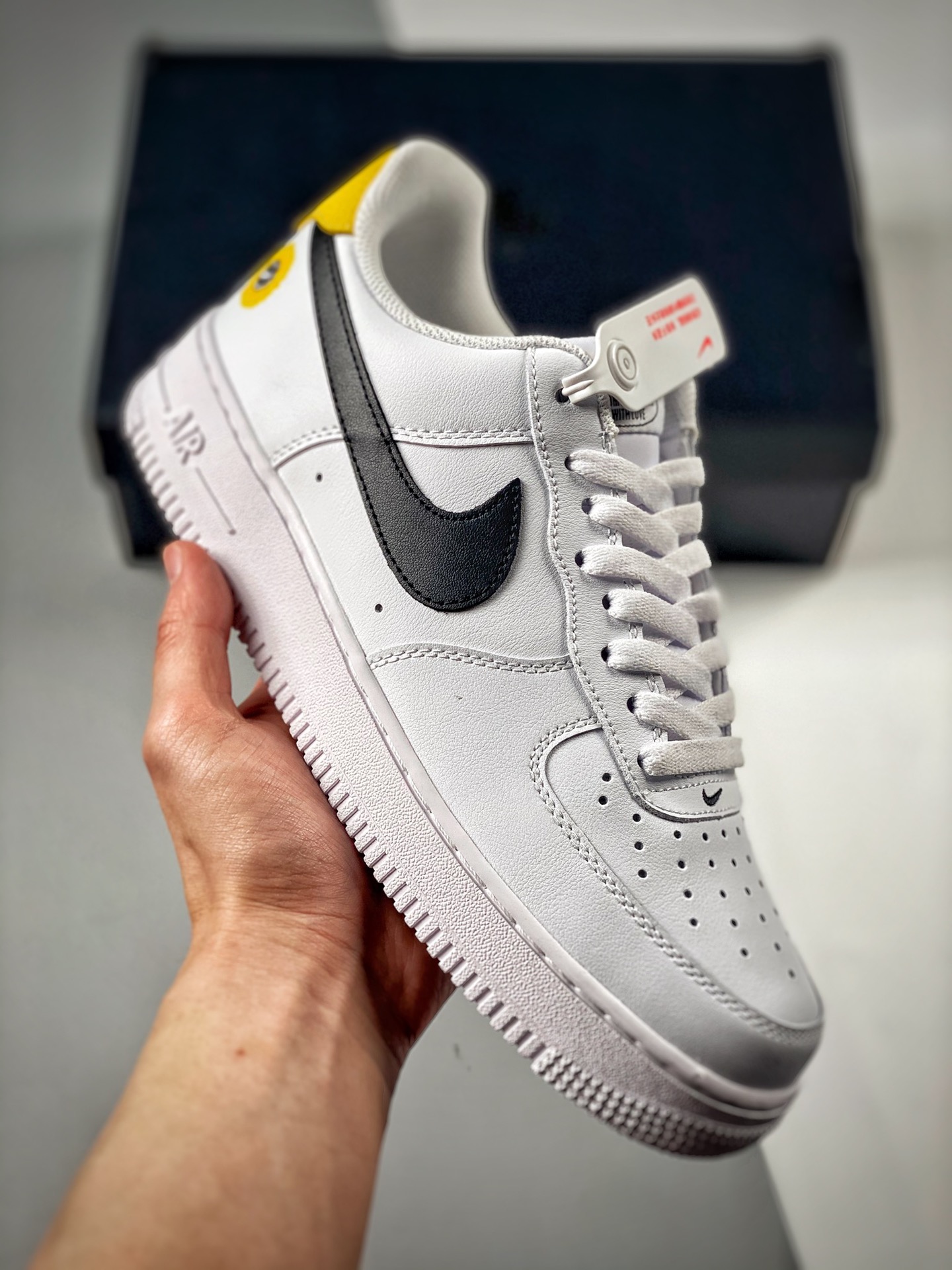 -3 NK Air Force 1 Low "G-Dragon" "小雏菊" 同步官方，原装级别，原楦头原纸板，打造纯正空军版型#专注外贸渠道 全掌内置蜂窝气垫 #原盒配件 原厂中底钢印、拉帮完美 官方货号：DM0118 100 SIZE…