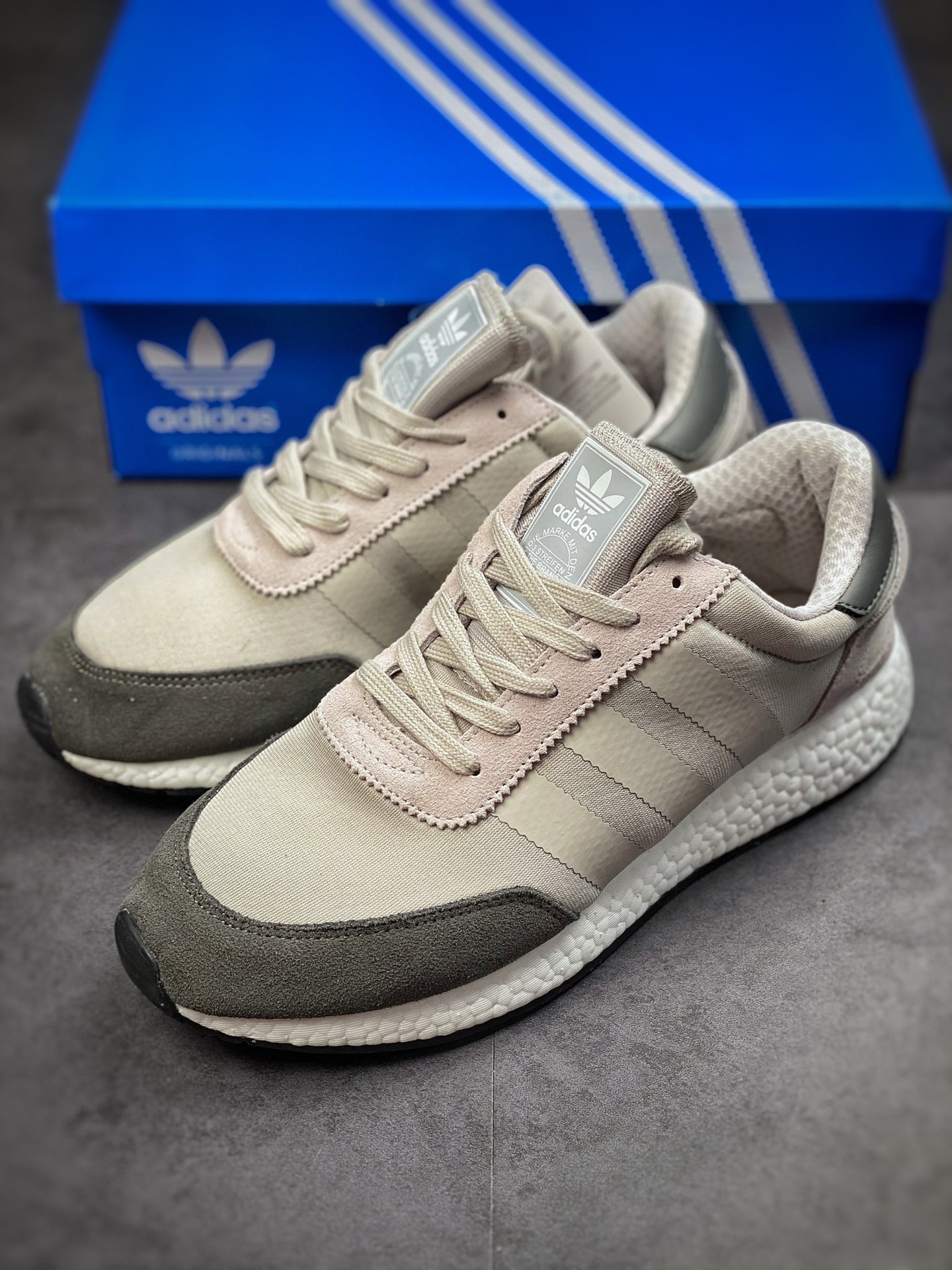 180  阿迪达斯春款三叶草Adidas L-5923经典鞋时尚运动休闲鞋 BD7805