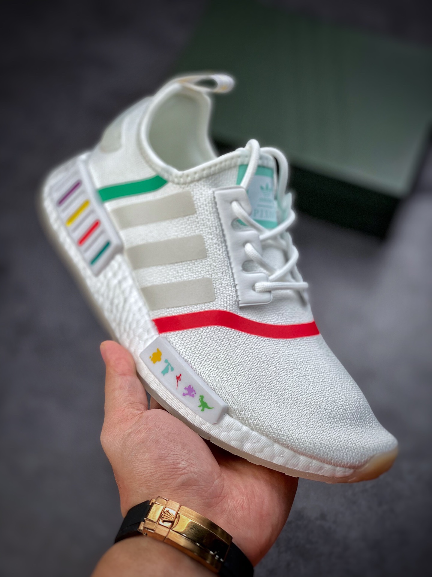 170 Adidas NMD _R1 透气网面 虎扑版本  GX0996