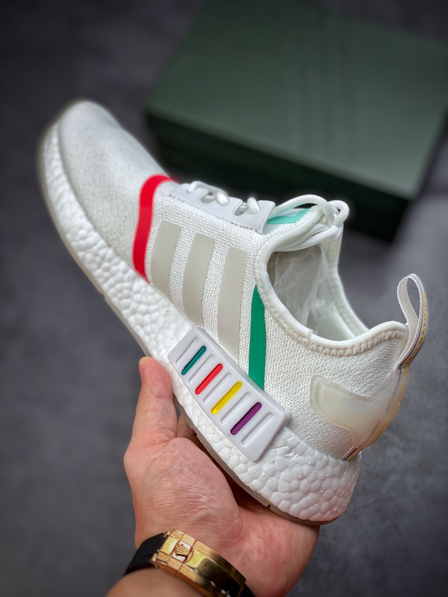170 Adidas NMD _R1 透气网面 虎扑版本  GX0996