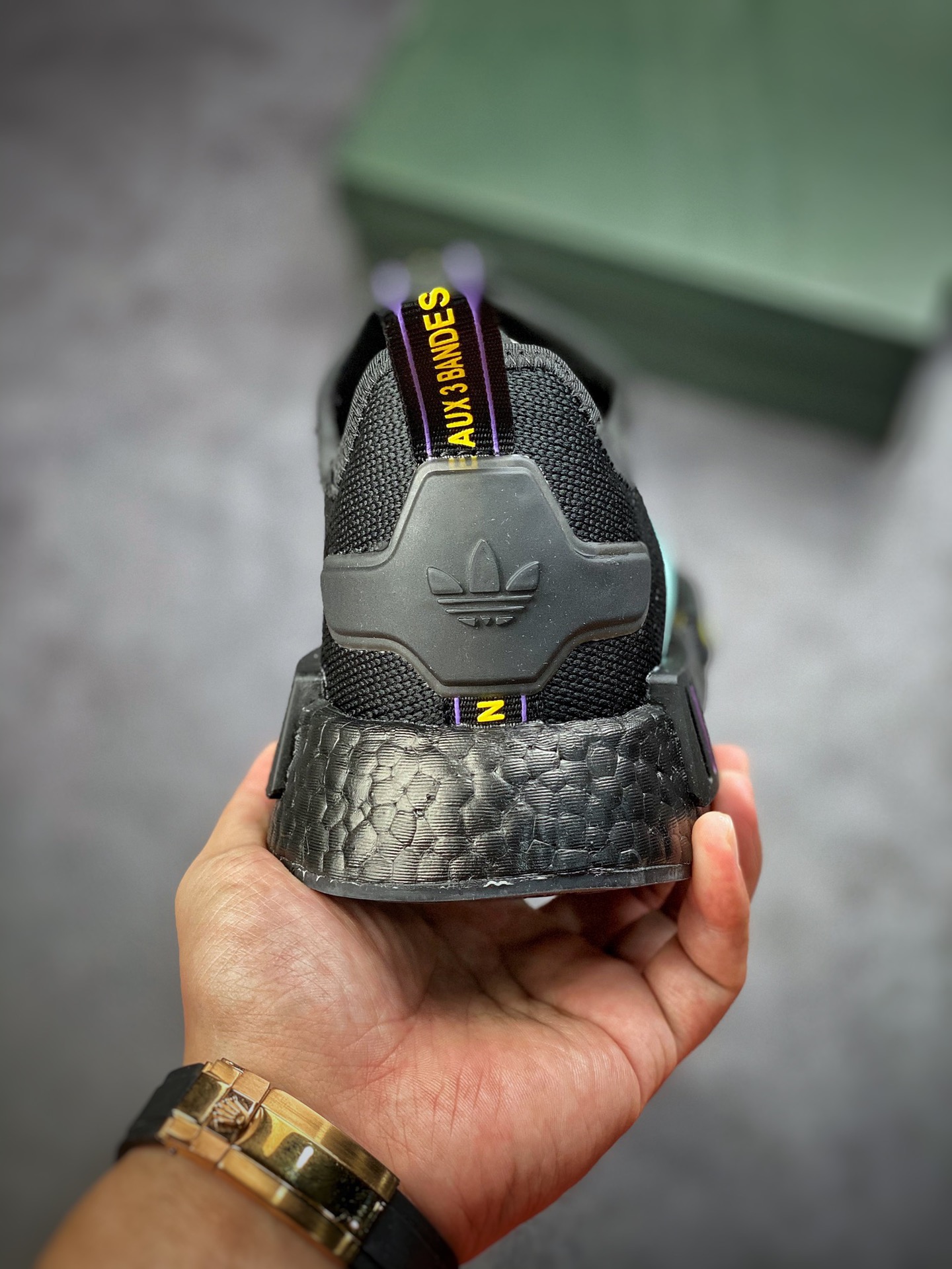 170 Adidas NMD _R1 透气网面虎扑版本GX0997