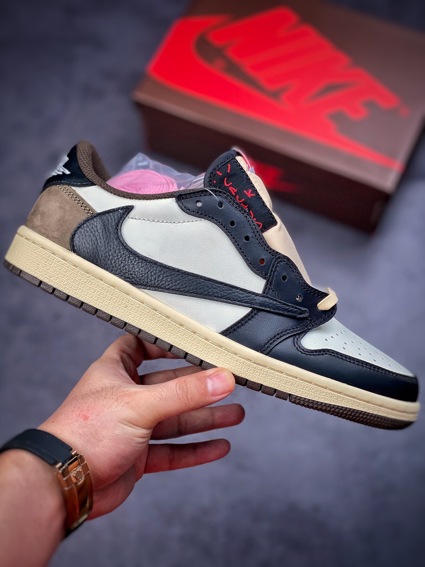 260 Travis Scott × Nike Air Jordan 1 Low OG “Reverse Mocha” AJ1低帮篮球鞋CQ4277-105