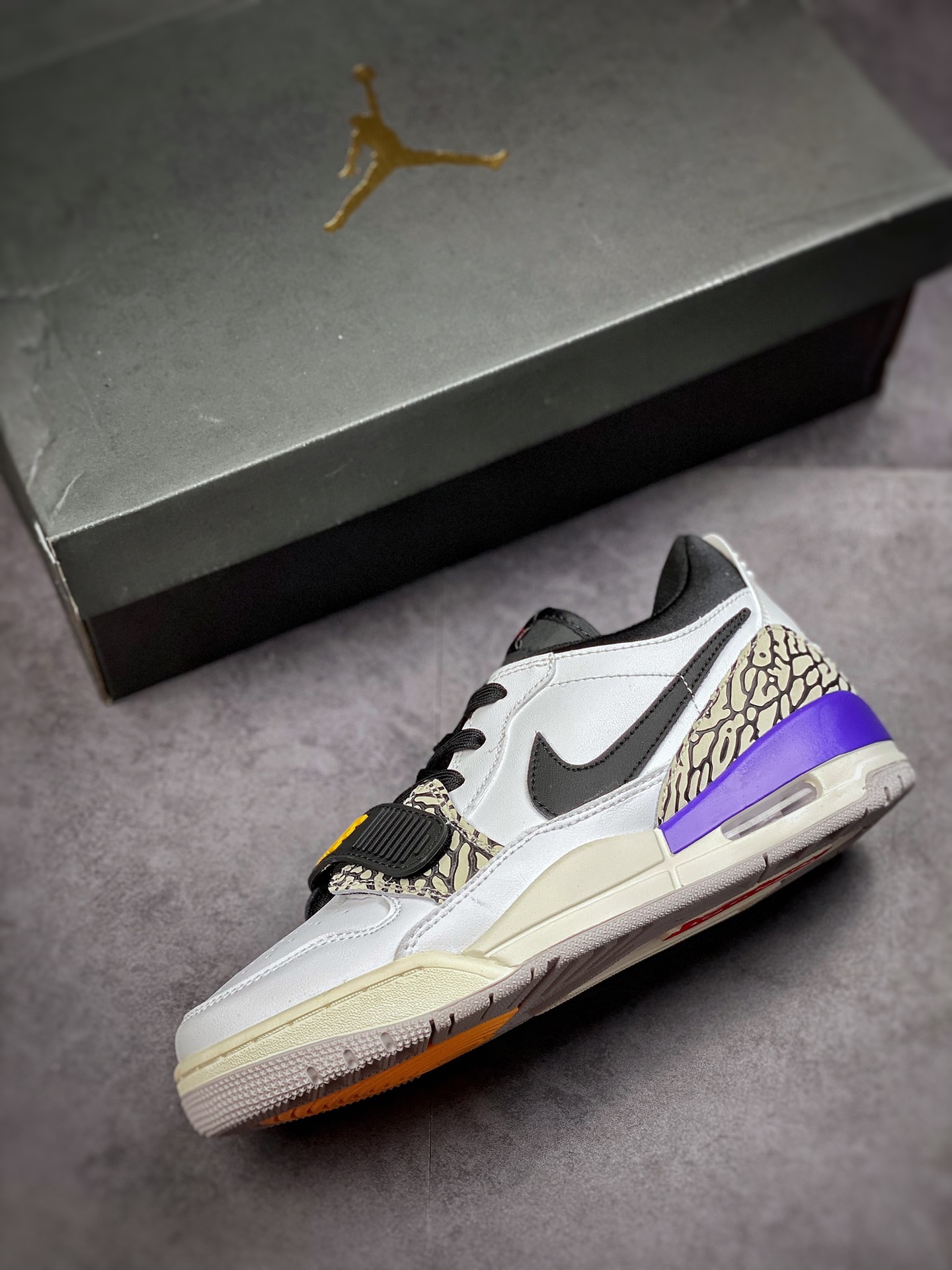 260 Air Jordan Legacy 312 湖人 顶级纯原版本头层皮CD9054-102