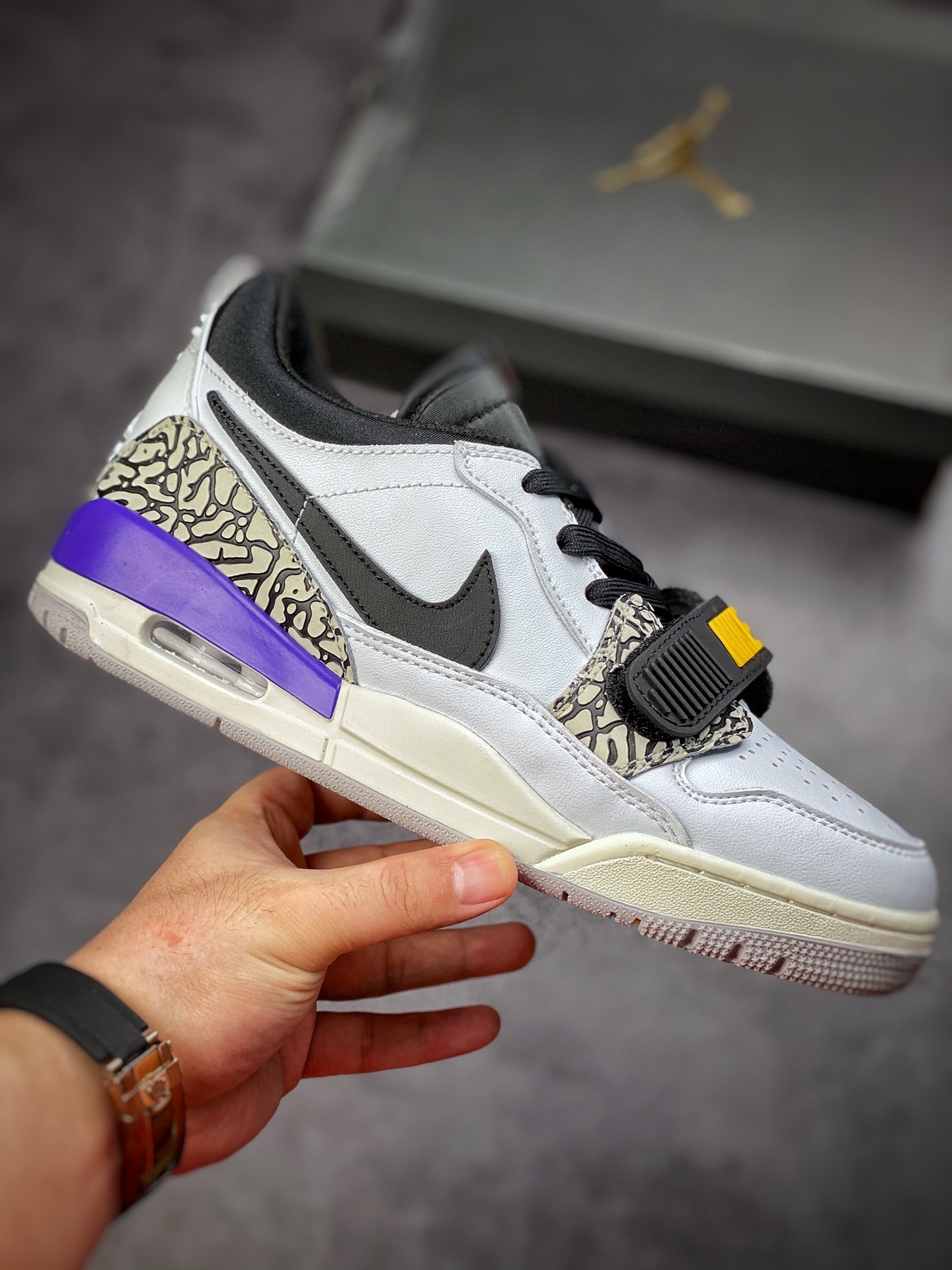260 Air Jordan Legacy 312 湖人 顶级纯原版本头层皮CD9054-102