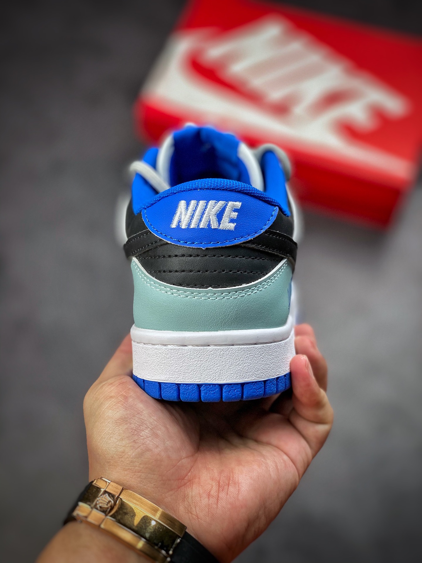 190 Futura x Nike Dunk Low SB联名 解构绑带滑板鞋 CW1590-104
