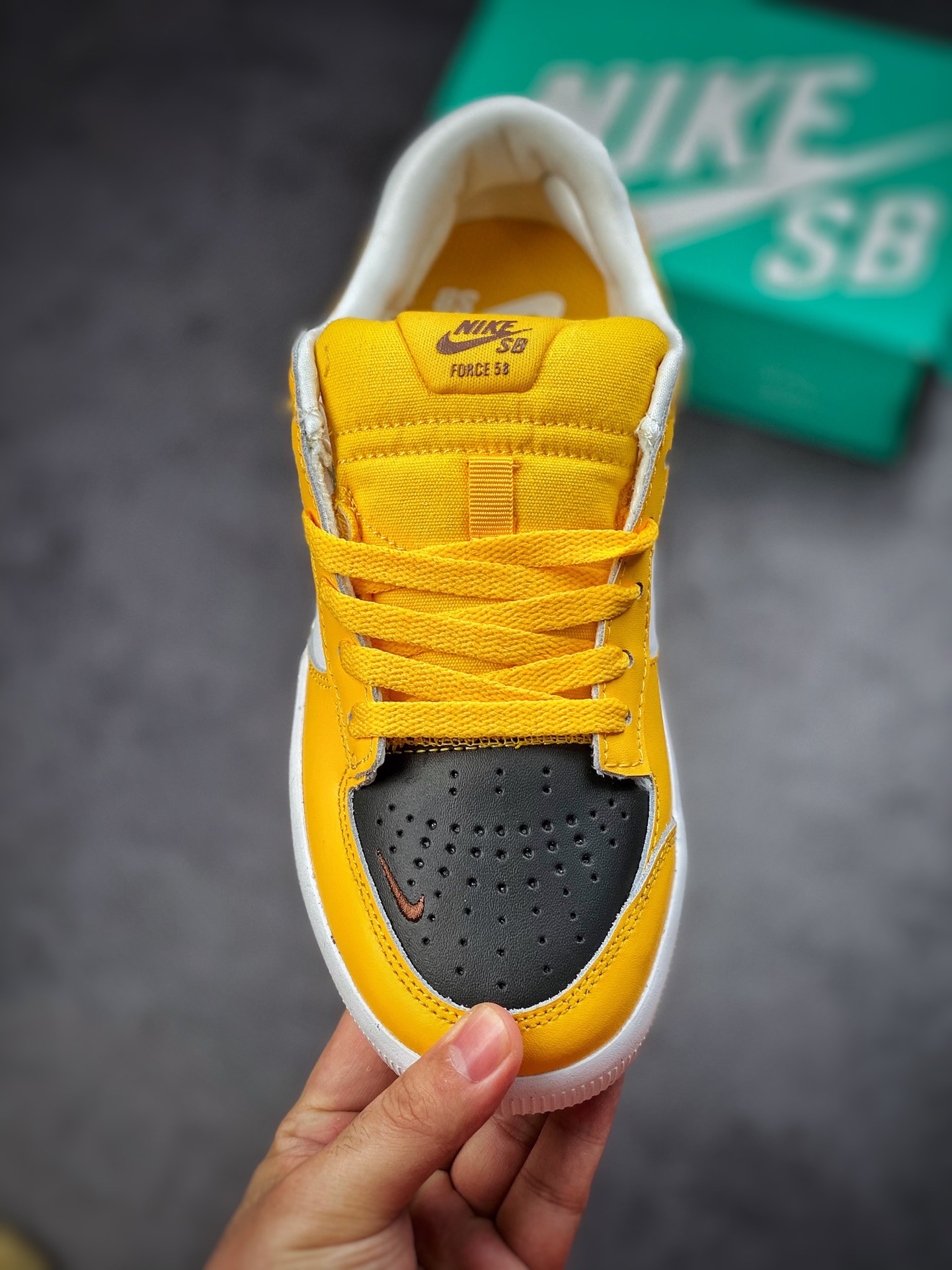 160 耐克Nike SB Force 58是一款DH7505-700
