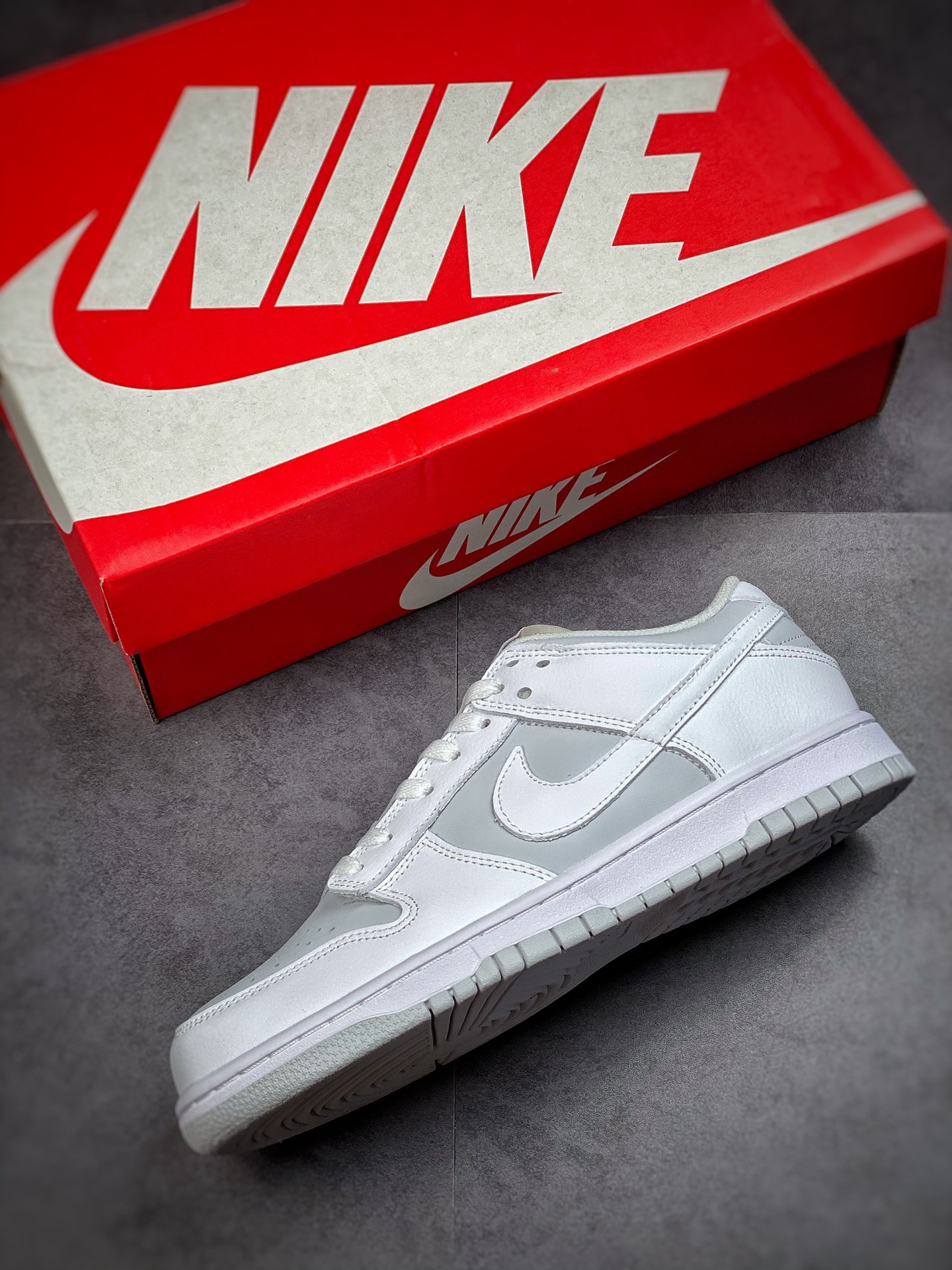 260 Nike SB Dunk low 进口头层 复刻经典灰白配色 309431-115