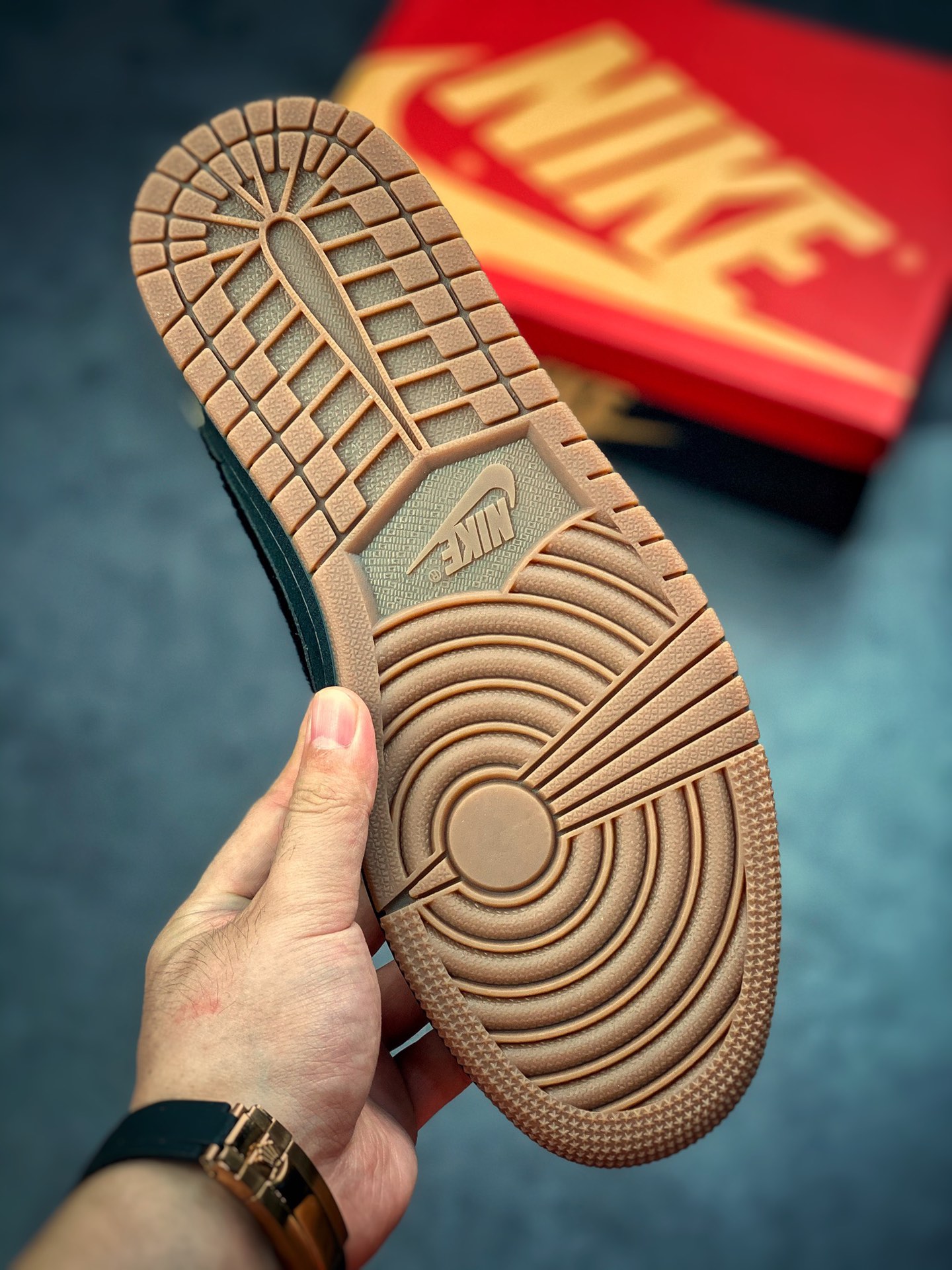 190 SoleFly x Air Jordan1 Low ”Carnivore” 野性美学低帮  DN3400-001