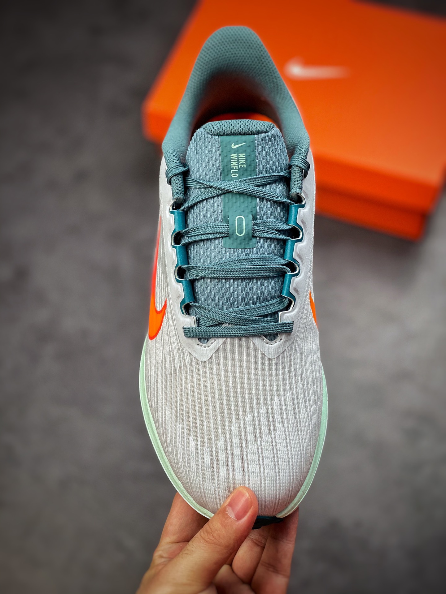 190 Nike Air Winflo 9 低帮跑步鞋 灰蓝色 DD6203-005