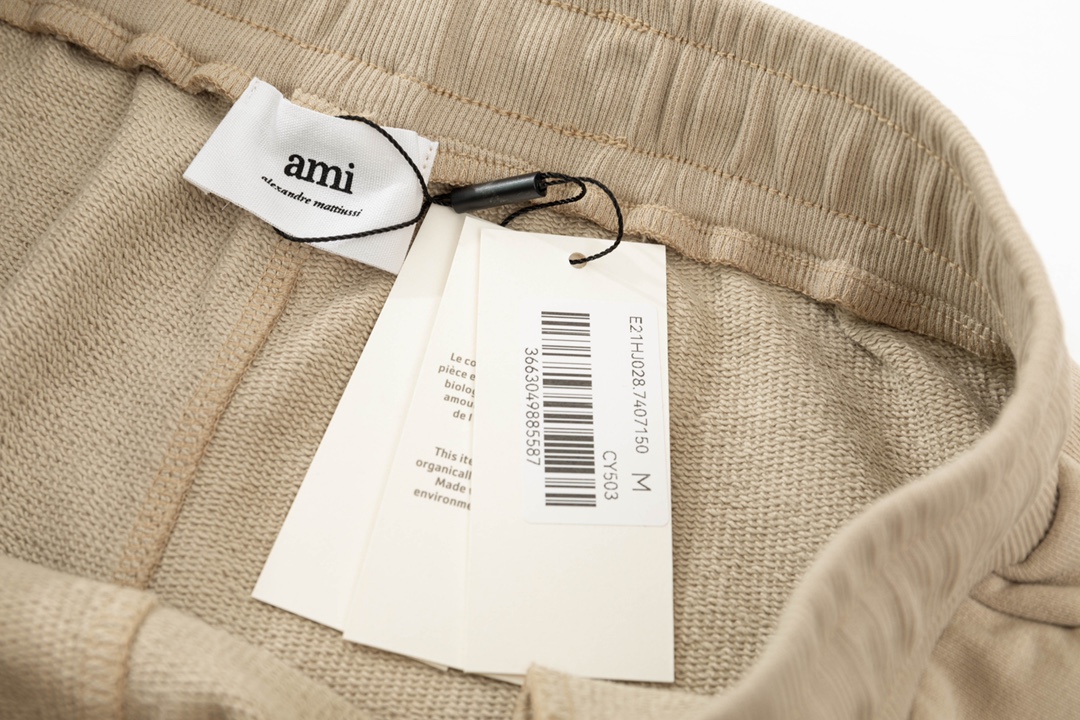 “Ami Paris Macalon Heart Embroidered Pants in Various Colors, Sizes S-XL, 480g” - 图片 9