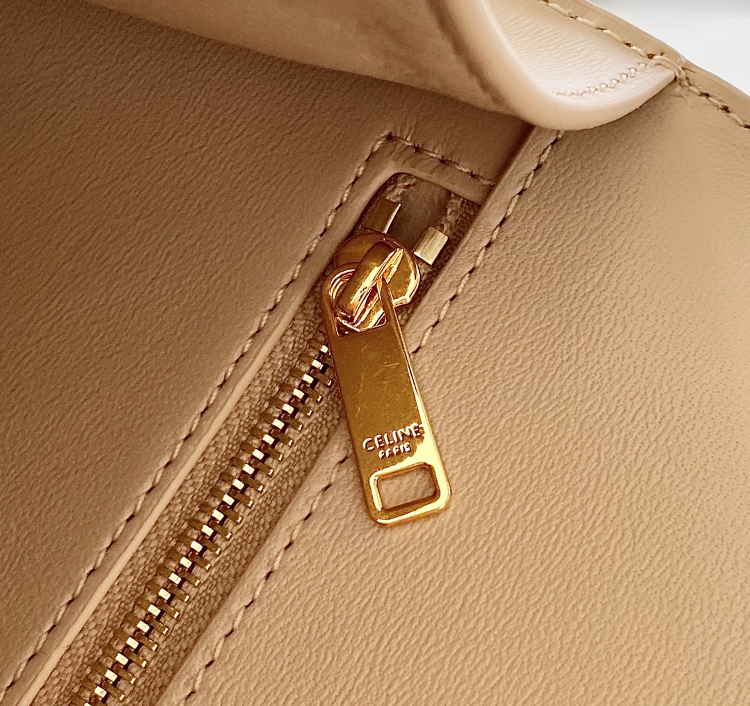 CELINE赛琳BESACE TRIOMPHE最新款顶级box牛皮链条包199273