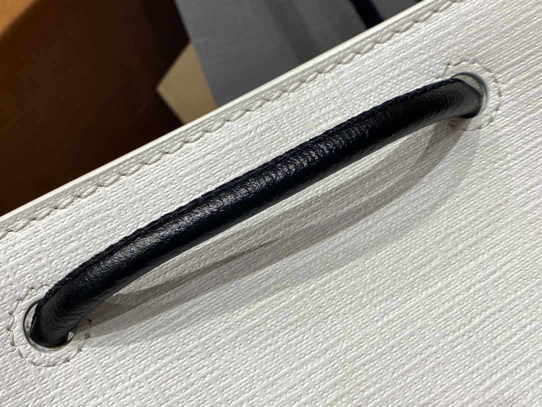 Balenciaga Shopping 20CM Bag 十字纹购物纸袋包 572411白色