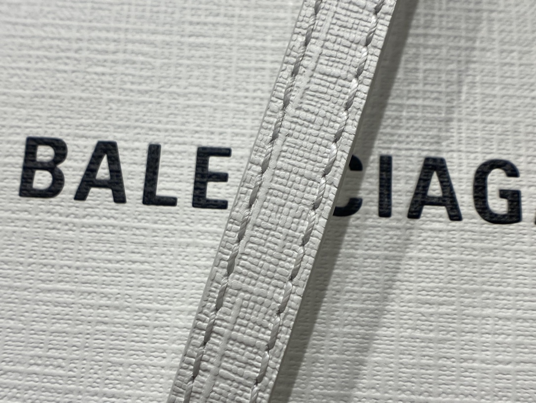 Balenciaga Shopping 20CM Bag 十字纹购物纸袋包 572411白色