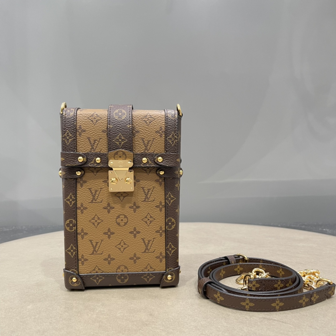 Louis Vuitton LV Trunk Vertical Crossbody & Shoulder Bags High Quality Replica Designer
 Yellow Monogram Canvas Calfskin Cowhide Essential Chains