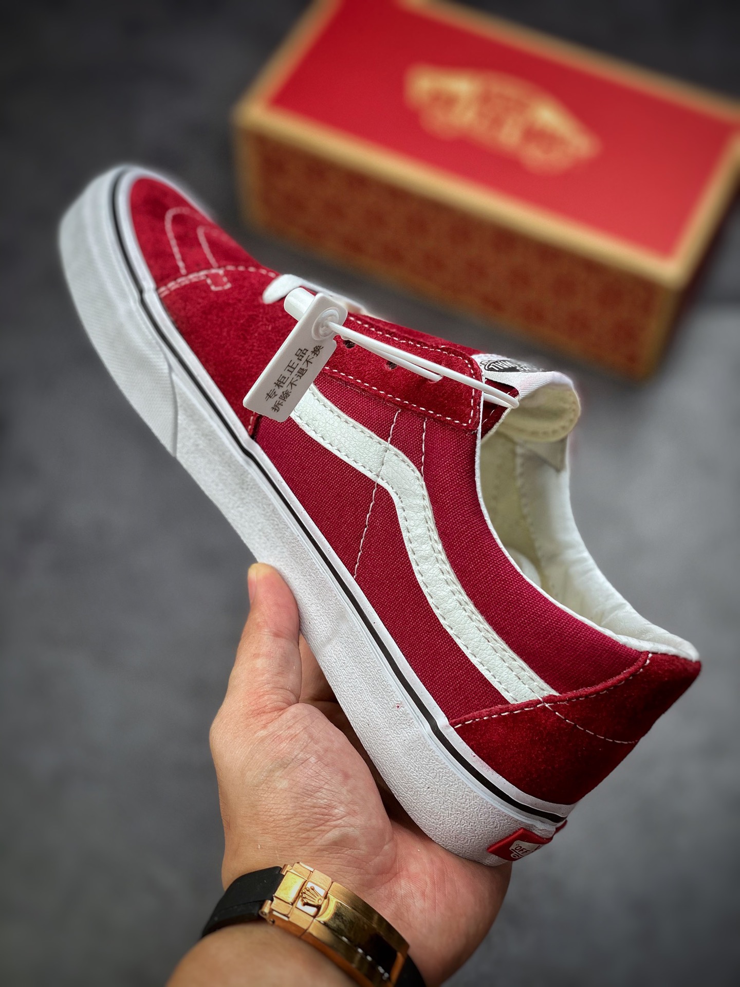 150 余文乐同款Vans Sk8-Low 酒红色 VANS范斯2022春夏新款酒红色低帮情侣运动休闲帆布鞋复古滑板鞋VN0A4UUK5U7