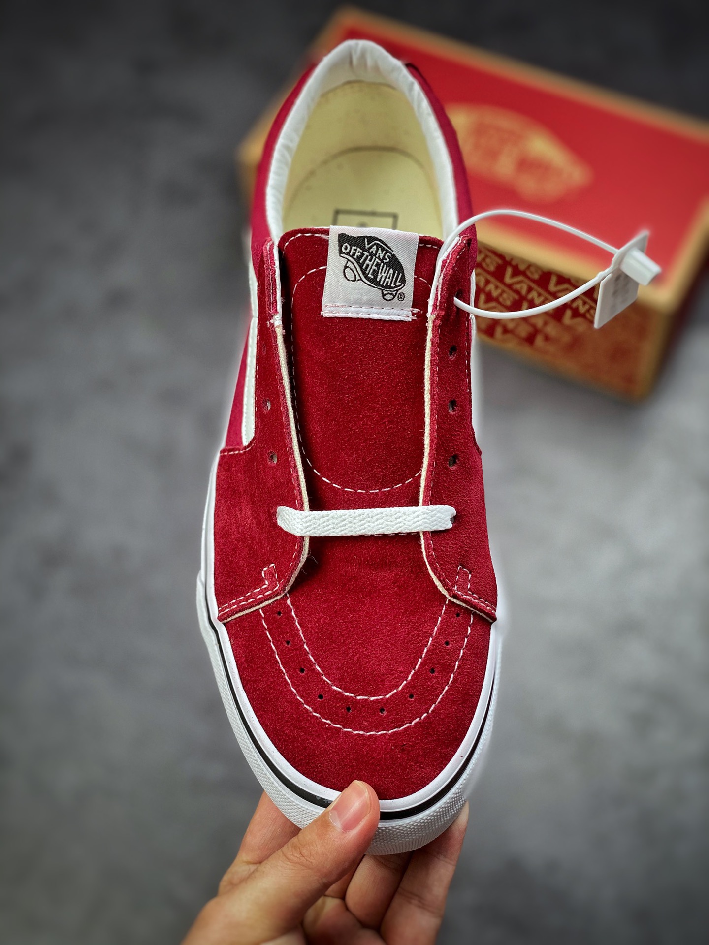 150 余文乐同款Vans Sk8-Low 酒红色 VANS范斯2022春夏新款酒红色低帮情侣运动休闲帆布鞋复古滑板鞋VN0A4UUK5U7