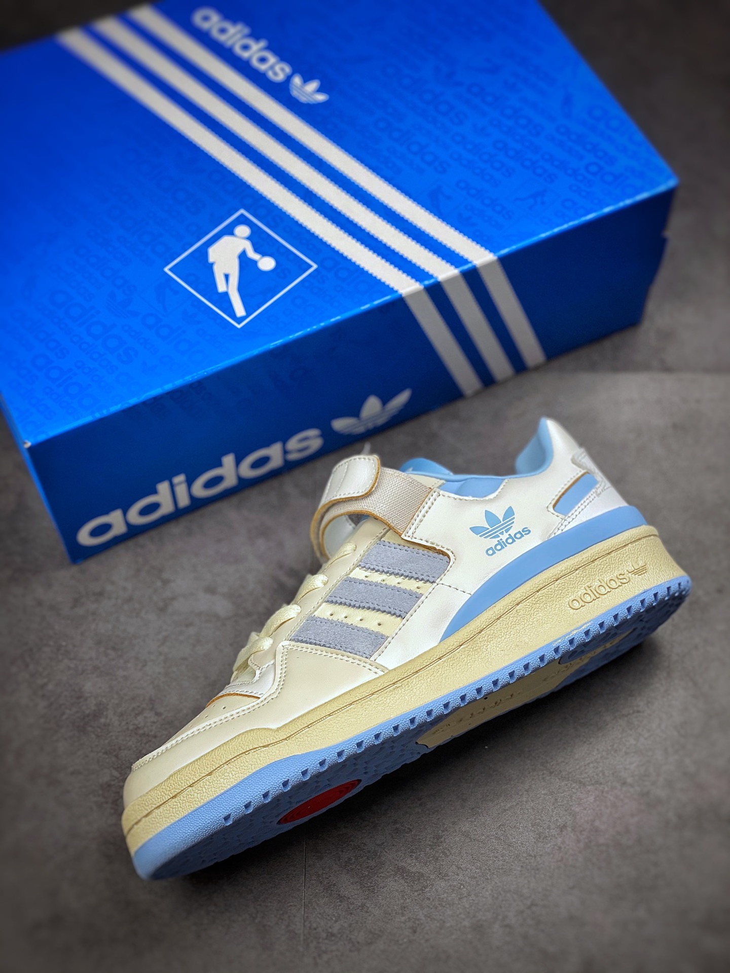 220 海外渠道 原盒原标版本 Adidas Forum 84 Low OG  低帮百搭潮流休闲运动板鞋 GZ1893