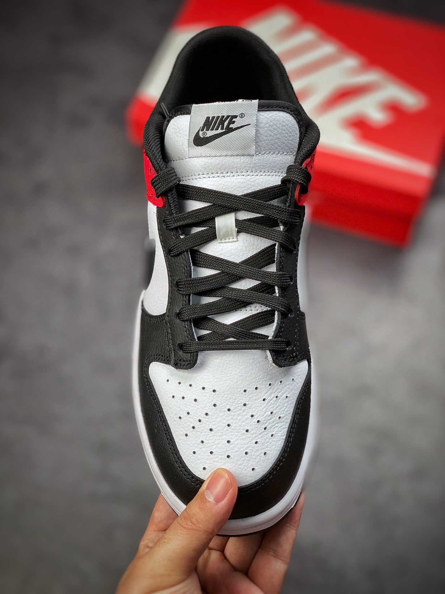 180 Nike Dunk SB Low 白黑红 大厂纯原出品 DQ6818-003