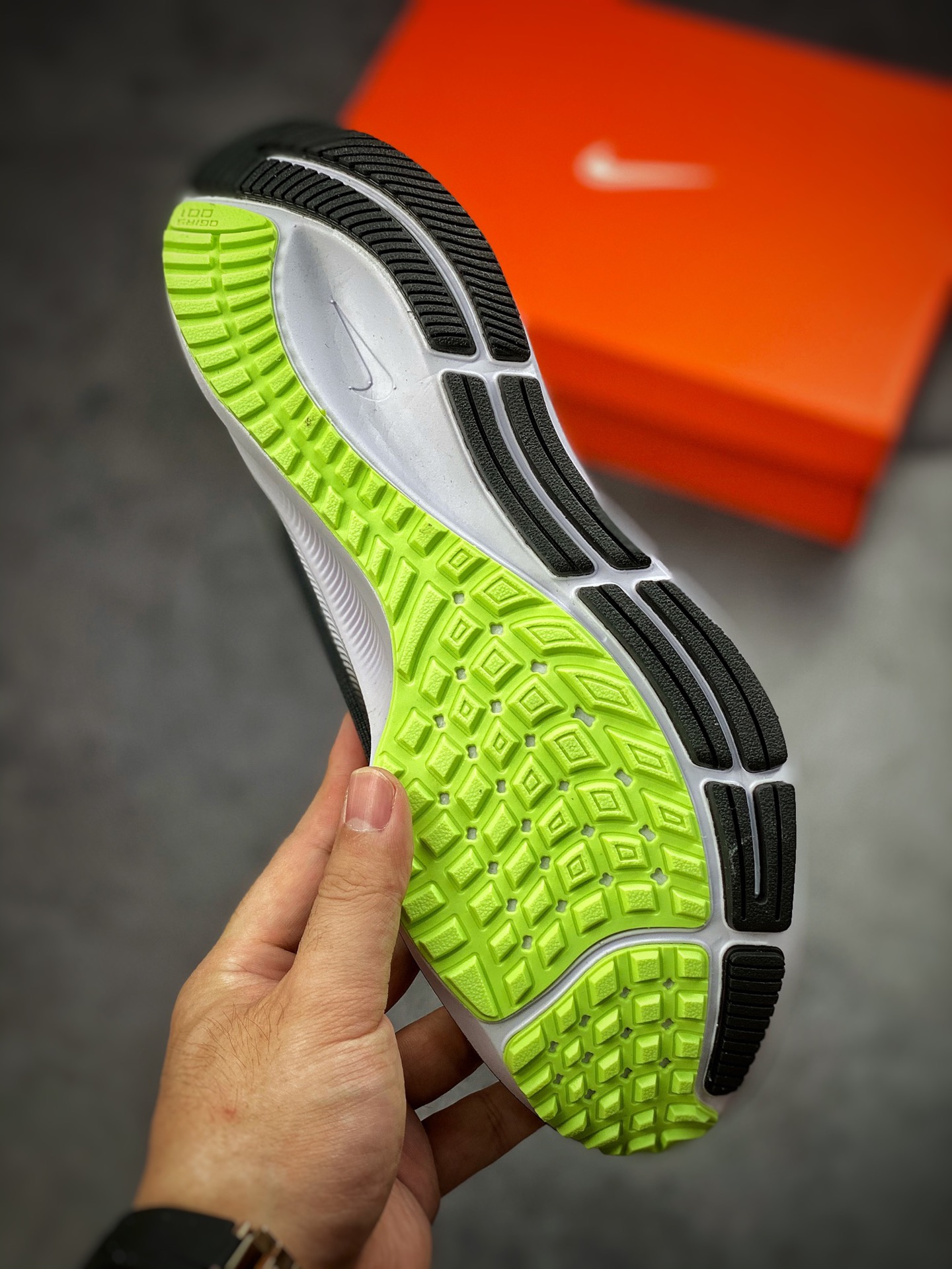 170 Nike Zoom PegasusPurpo2 37 登月37代 超轻网面透气跑步鞋 BQ9646-001-莆田鞋,莆田鞋货源,高仿鞋,高仿鞋货源,安福档口,莆田高仿鞋,莆田鞋批发,高仿鞋批发,莆田高仿运动鞋,高仿运动鞋,莆田运动鞋 170 Nike Zoom PegasusPurpo2 37 登月37代 超轻网面透气跑步鞋 BQ9646-001