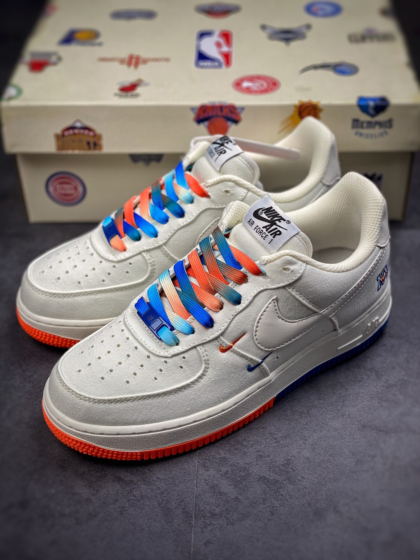220 Nike Air Force 1 Low 07 串标白黄蓝渐变NA2022-003