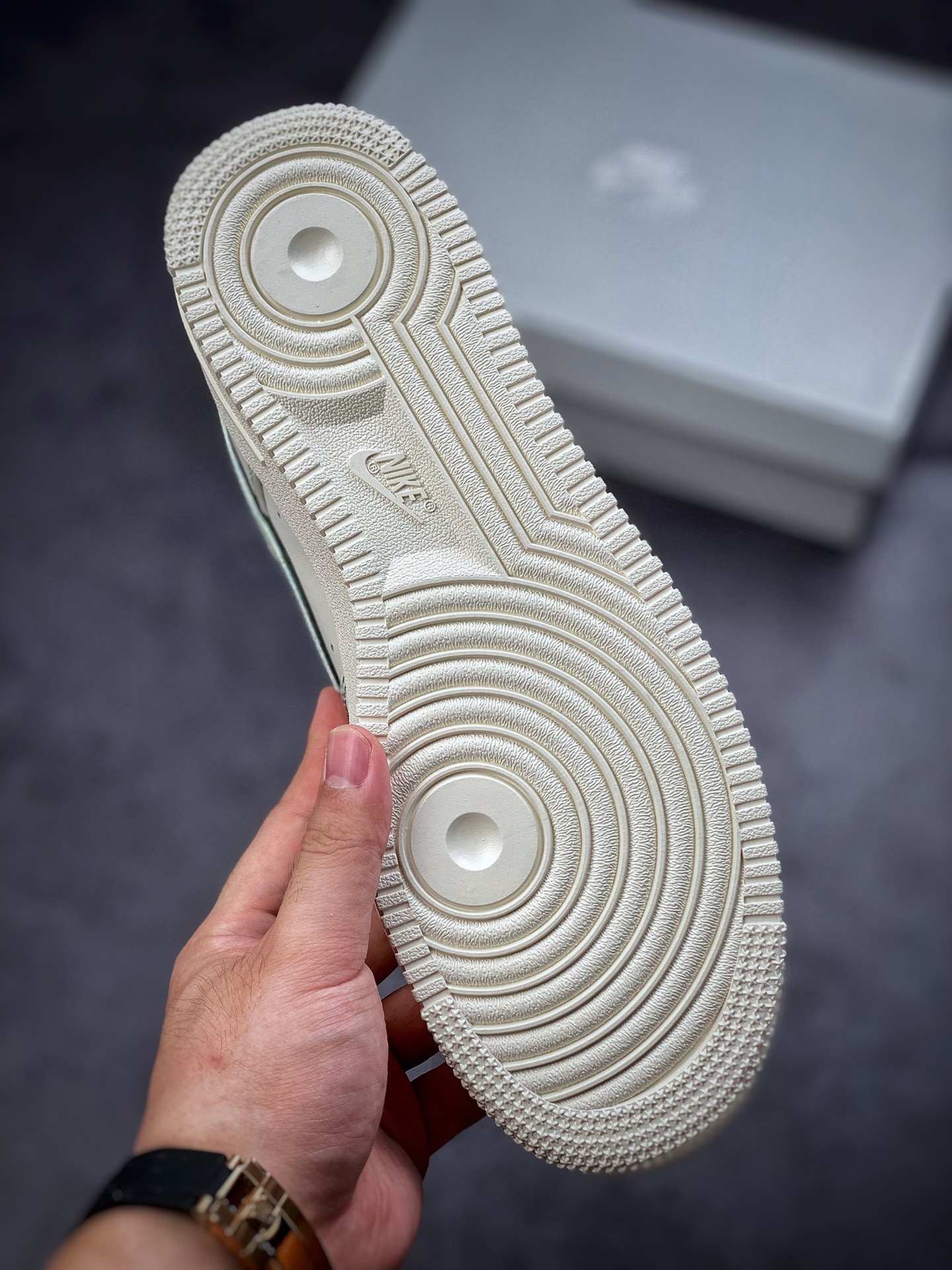 220 Nike Air Force 1 Low 07 米白绿 315122-505-莆田鞋,莆田鞋货源,高仿鞋,高仿鞋货源,安福档口,莆田高仿鞋,莆田鞋批发,高仿鞋批发,莆田高仿运动鞋,高仿运动鞋,莆田运动鞋 220 Nike Air Force 1 Low 07 米白绿 315122-505