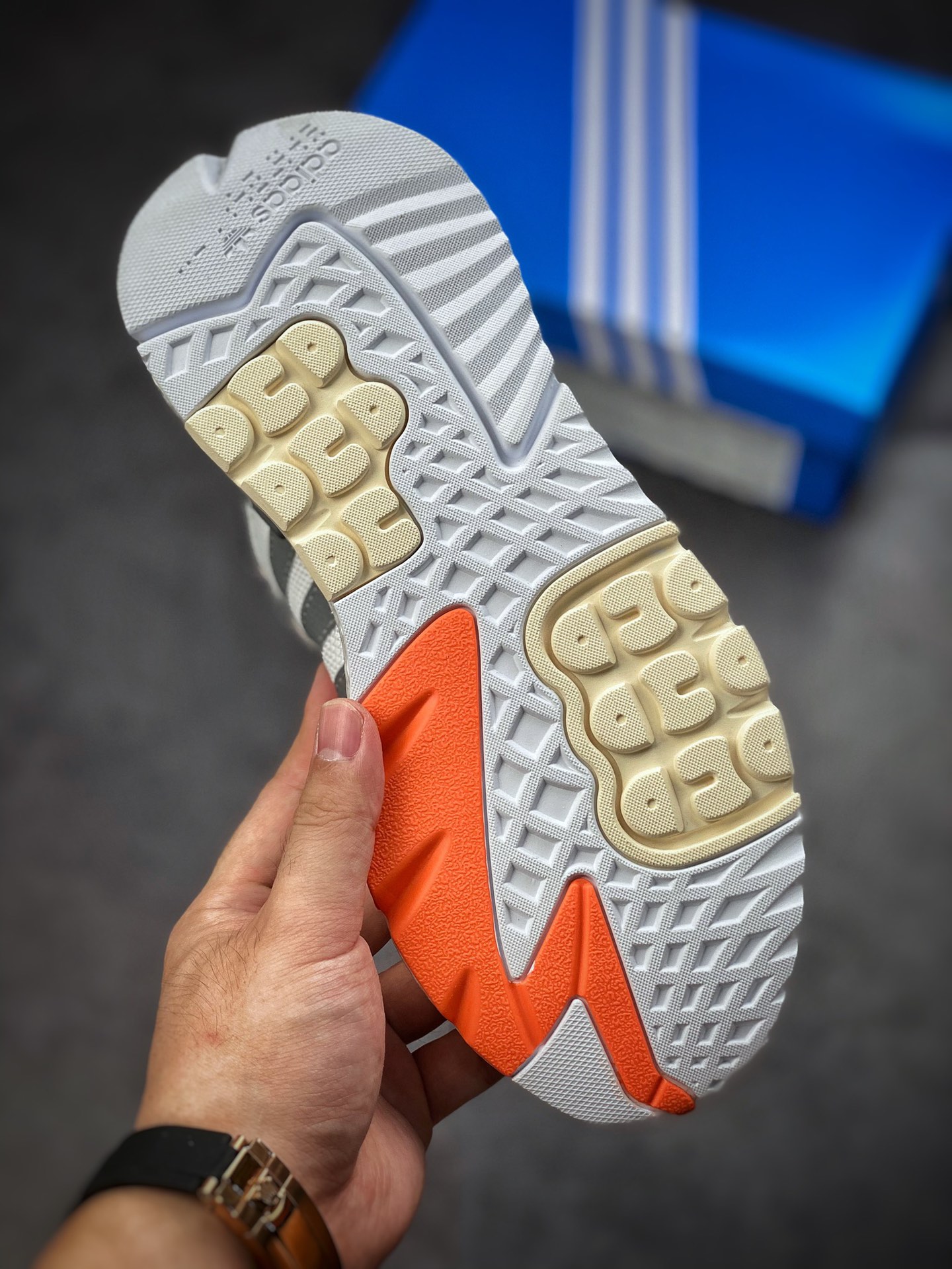 200 Adidas Nite Jogger 2019 Boost GET三叶草 联名夜行者 FW6713-莆田鞋,莆田鞋货源,高仿鞋,高仿鞋货源,安福档口,莆田高仿鞋,莆田鞋批发,高仿鞋批发,莆田高仿运动鞋,高仿运动鞋,莆田运动鞋 200 Adidas Nite Jogger 2019 Boost GET三叶草 联名夜行者 FW6713