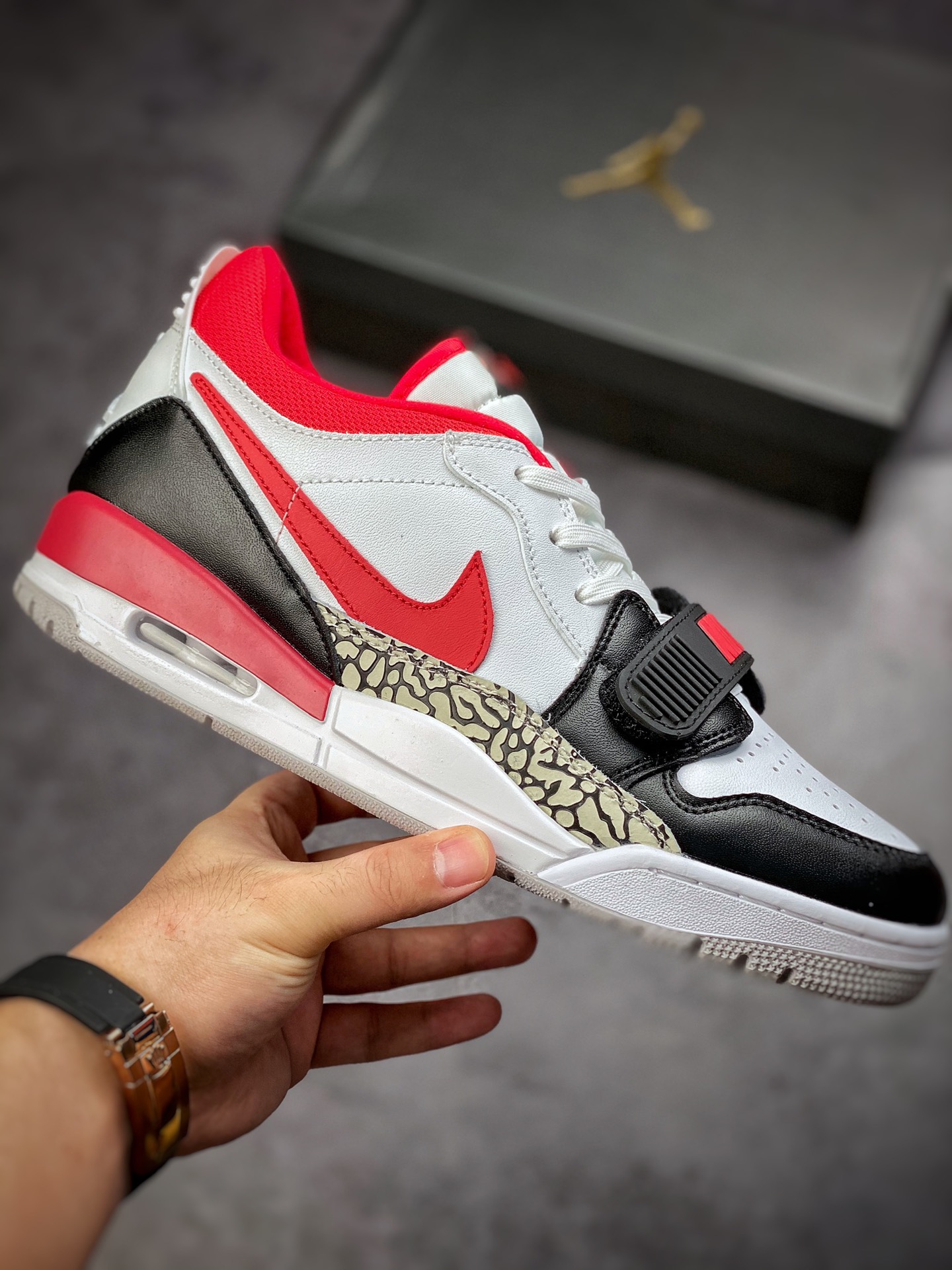 260 Air Jordan Legacy 312 黑白大学红灰爆裂纹 顶级纯原版本 CD7069-160