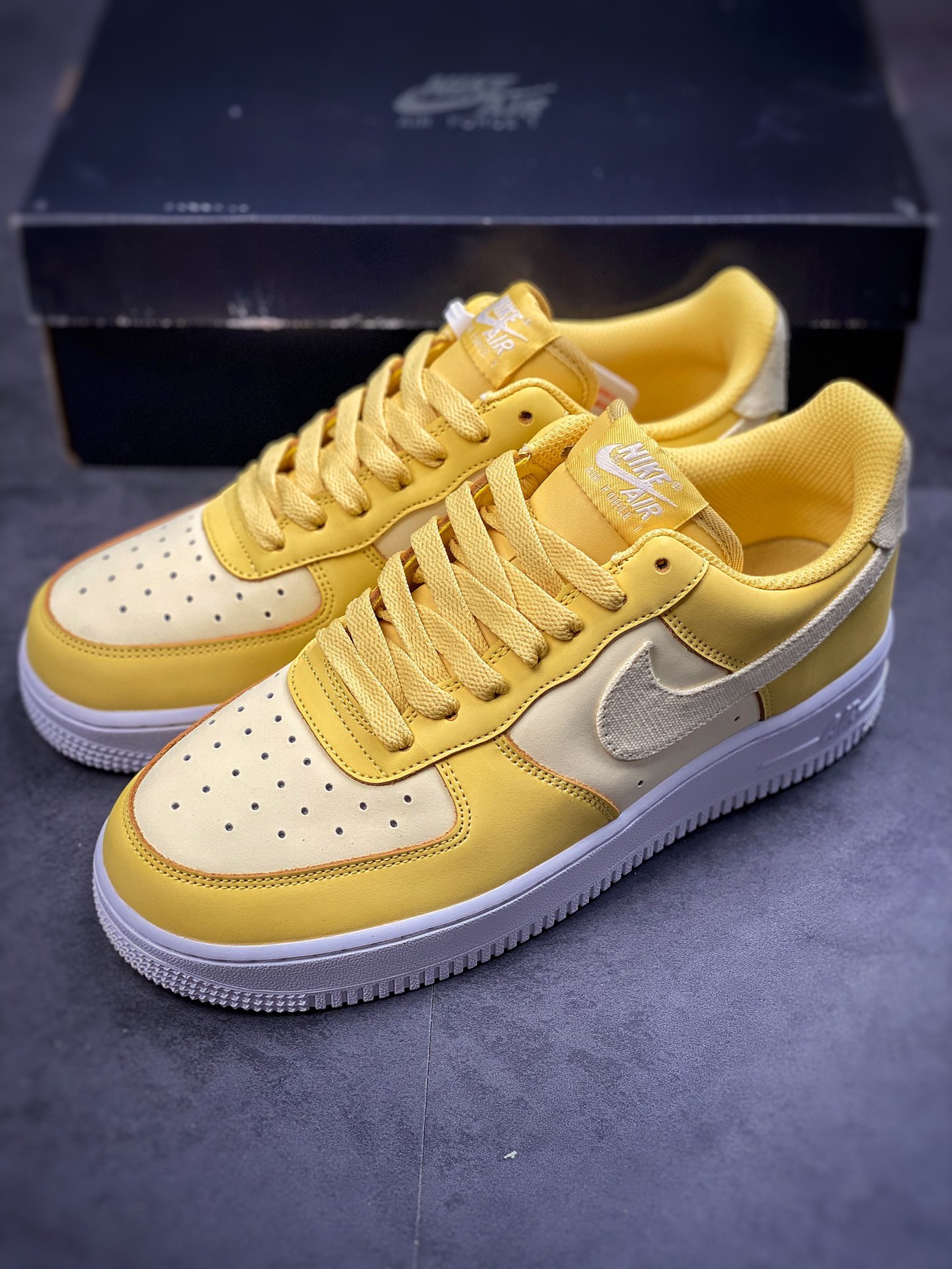 190 Nike Air Force 1 Low 07 白黄帆布勾 DJ9945-700