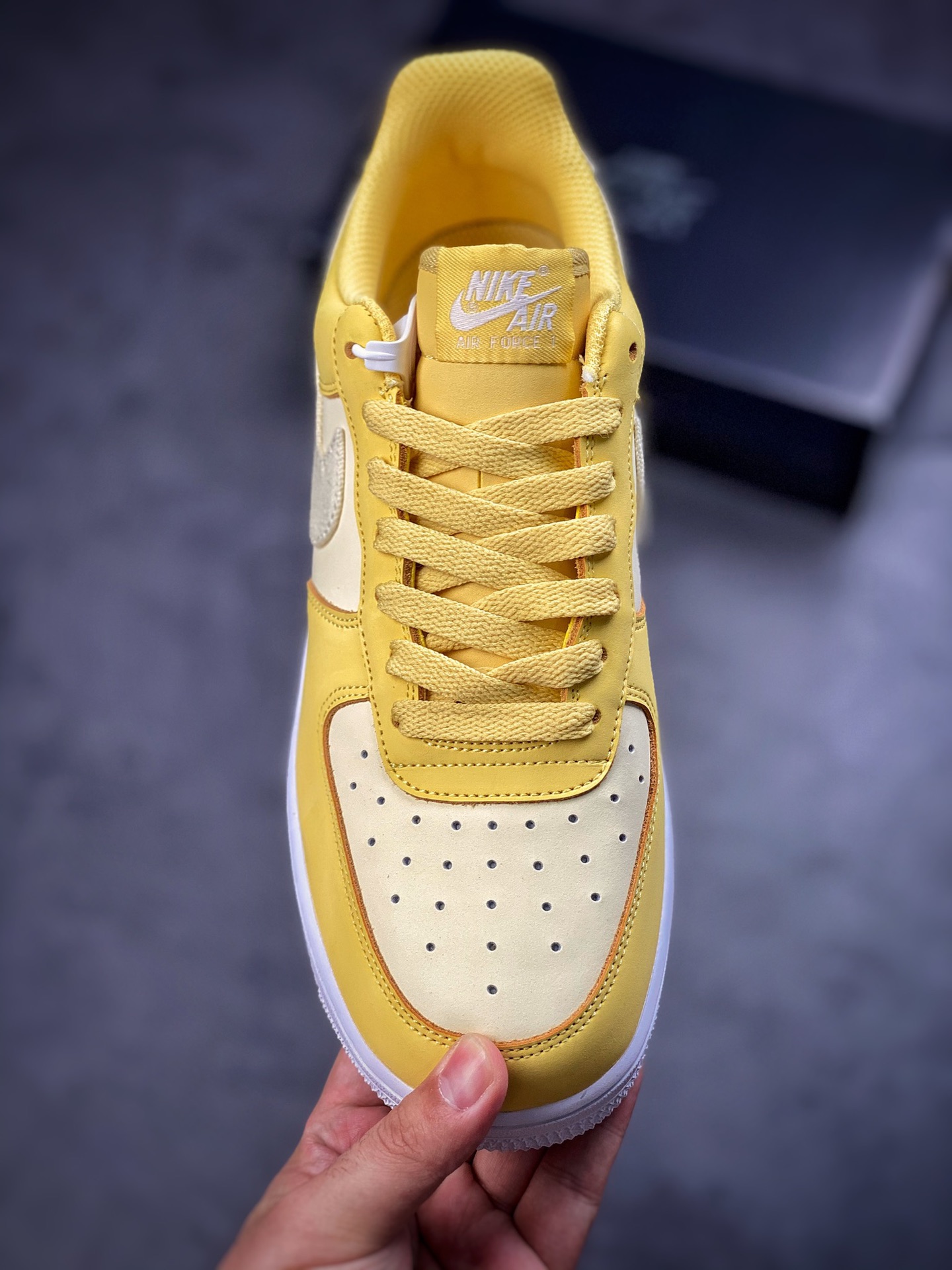 190 Nike Air Force 1 Low 07 白黄帆布勾 DJ9945-700