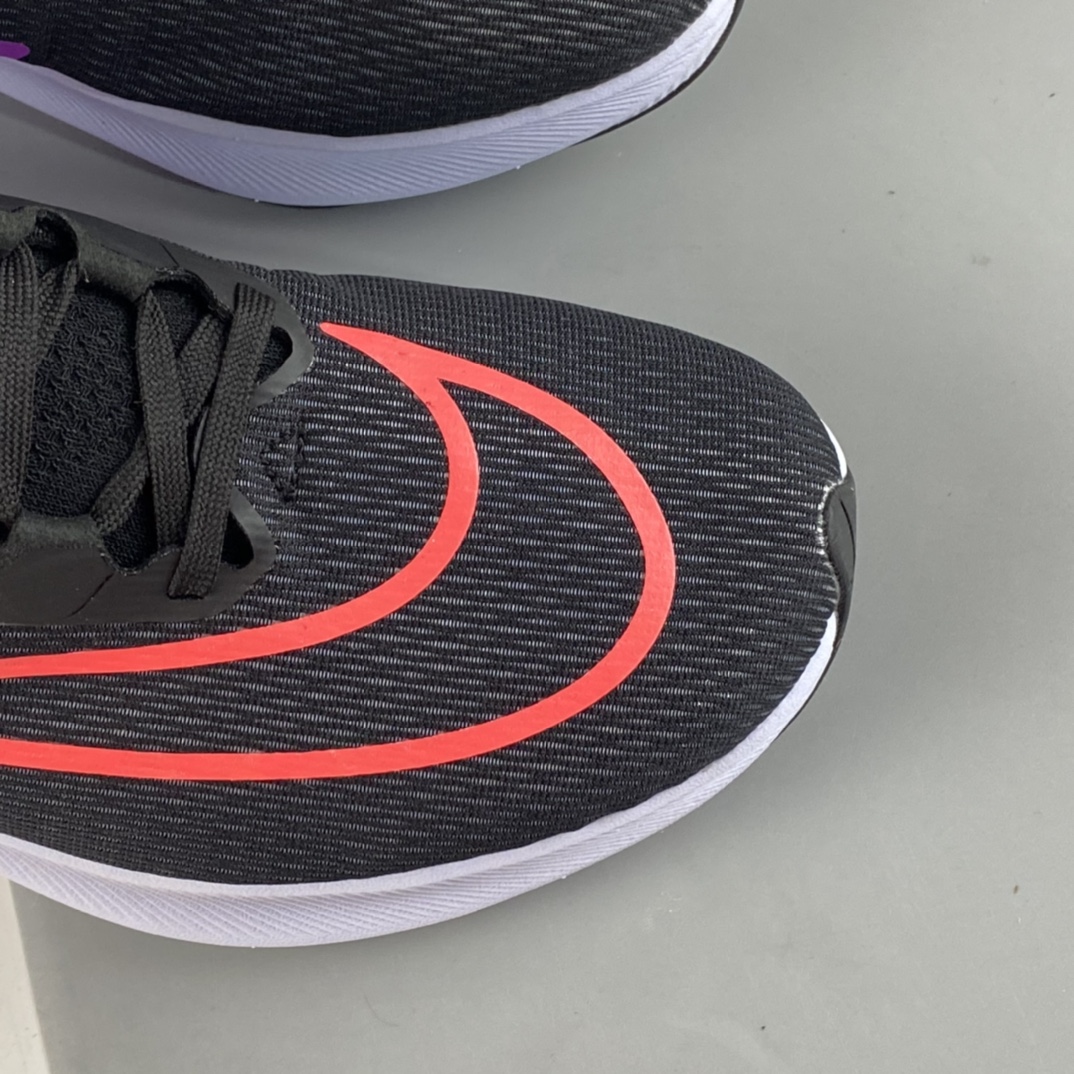 P260  Nike Zoom Fly 4 耐克男子超弹碳板跑步鞋 CT2392-004