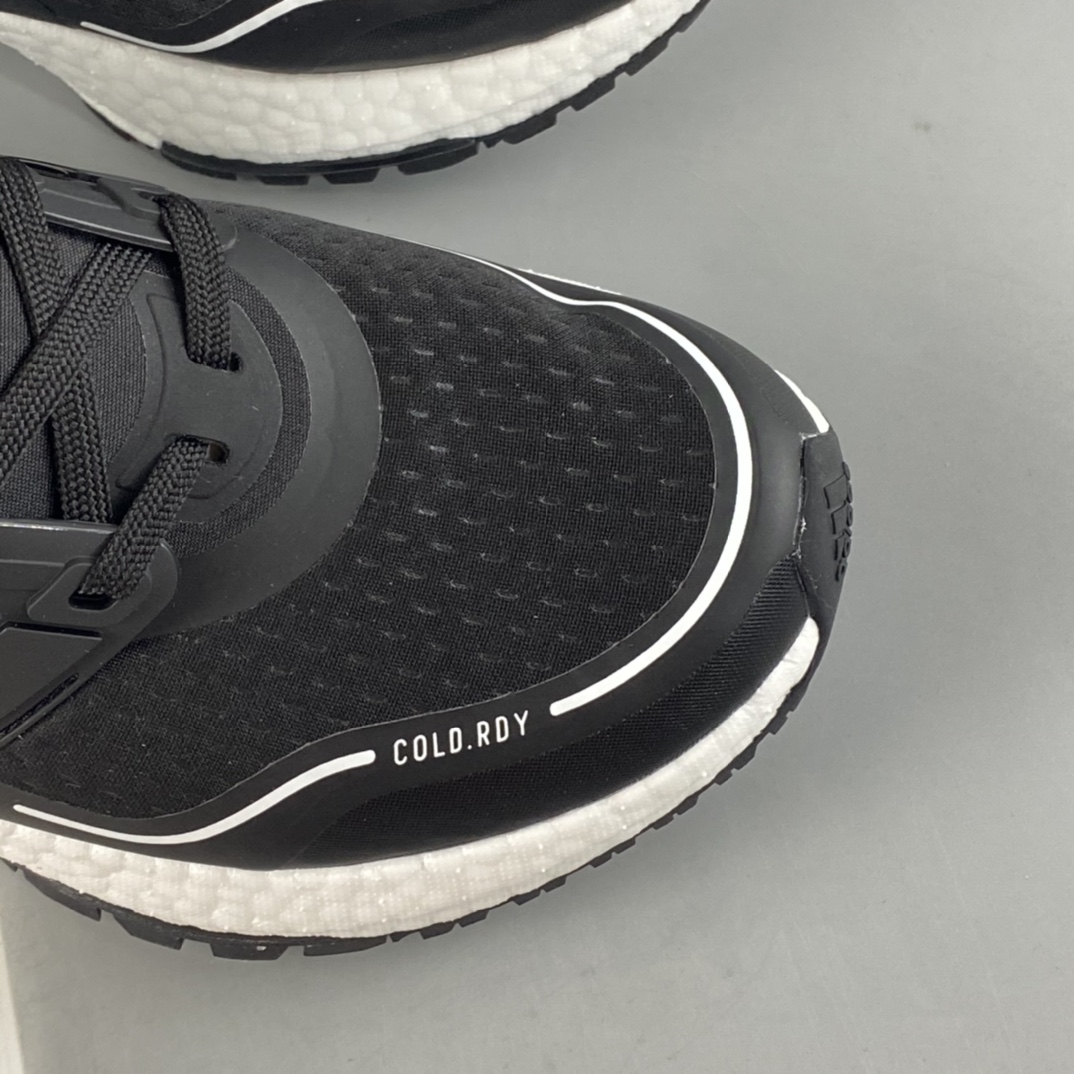 P200  Adidas UltraBoost 21 加厚爆米花袜套式针织鞋面休闲运动慢跑鞋 FZ2558