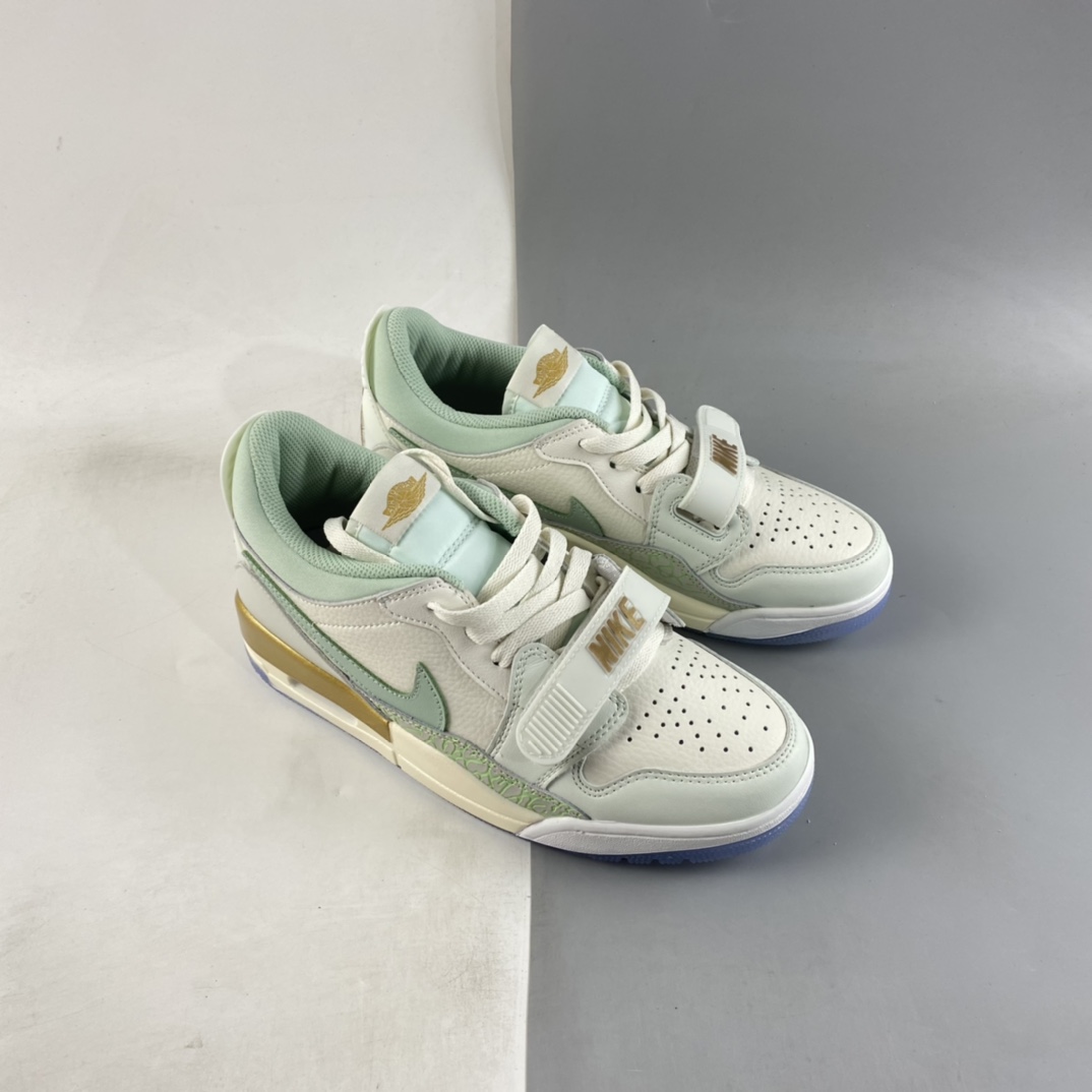 P240  Air Jordan Legacy AJ312 低帮复古魔术贴三合一板鞋 DR8486-131