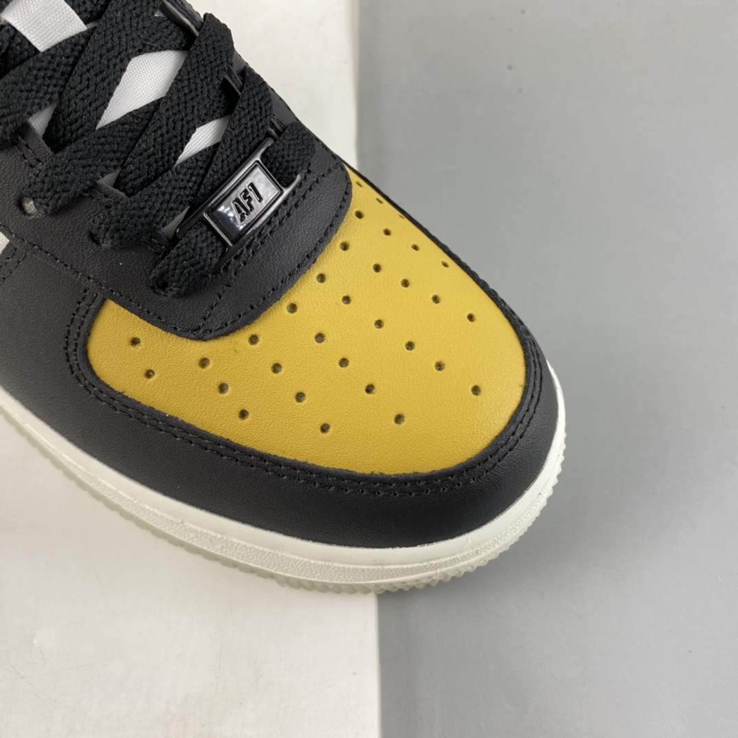 P220  Nike Air Force 1’07 Low 白黑金配色 空军一号低帮休闲板鞋 CJ8899-111