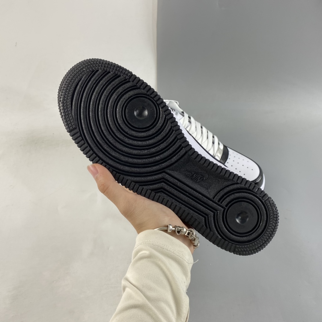 P220  Nike Air Force 1’07 Low 漆皮黑白 空军一号低帮休闲板鞋 DD1391-100
