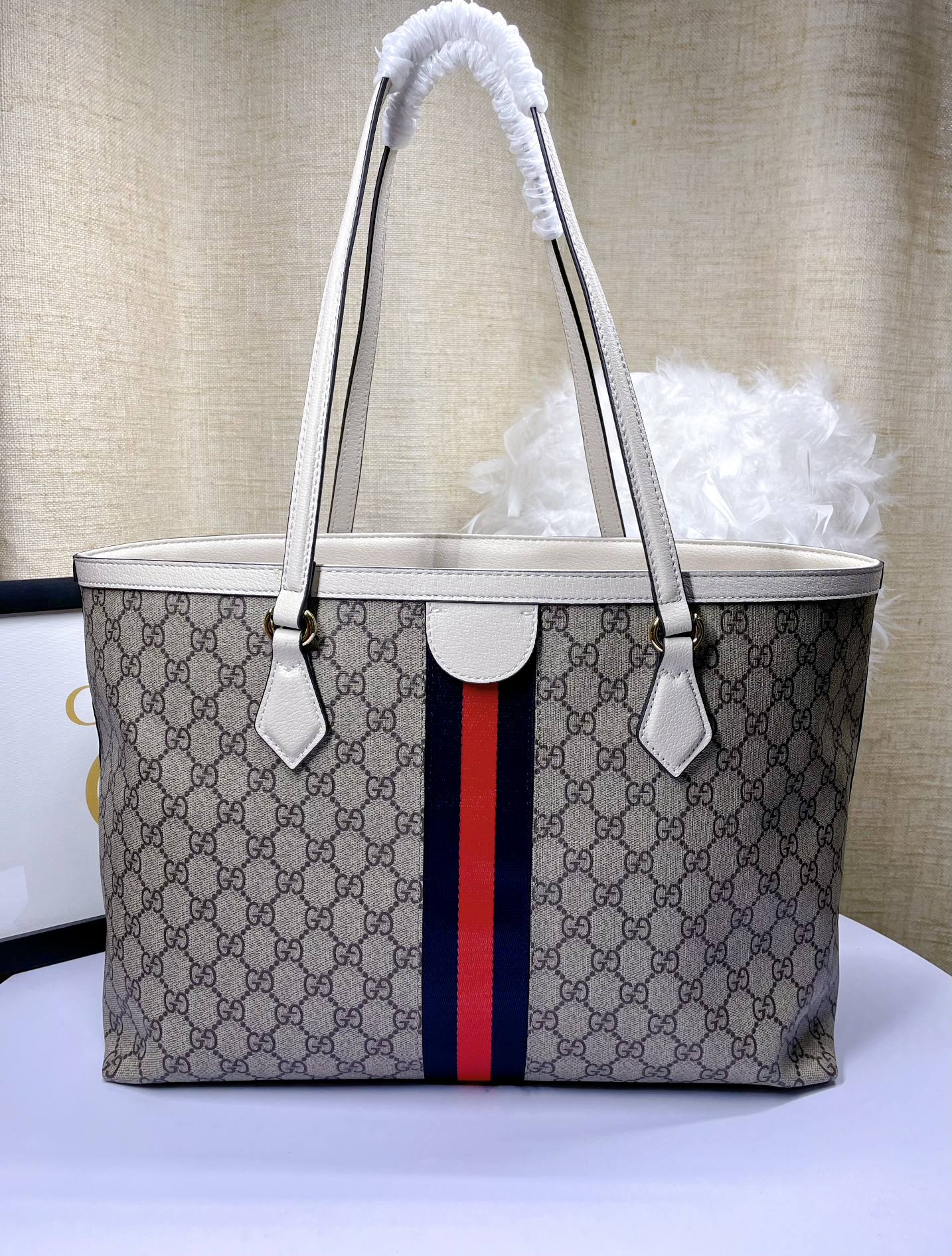 GUCCI 中号手提バッグ GG柄とストライプデザイン