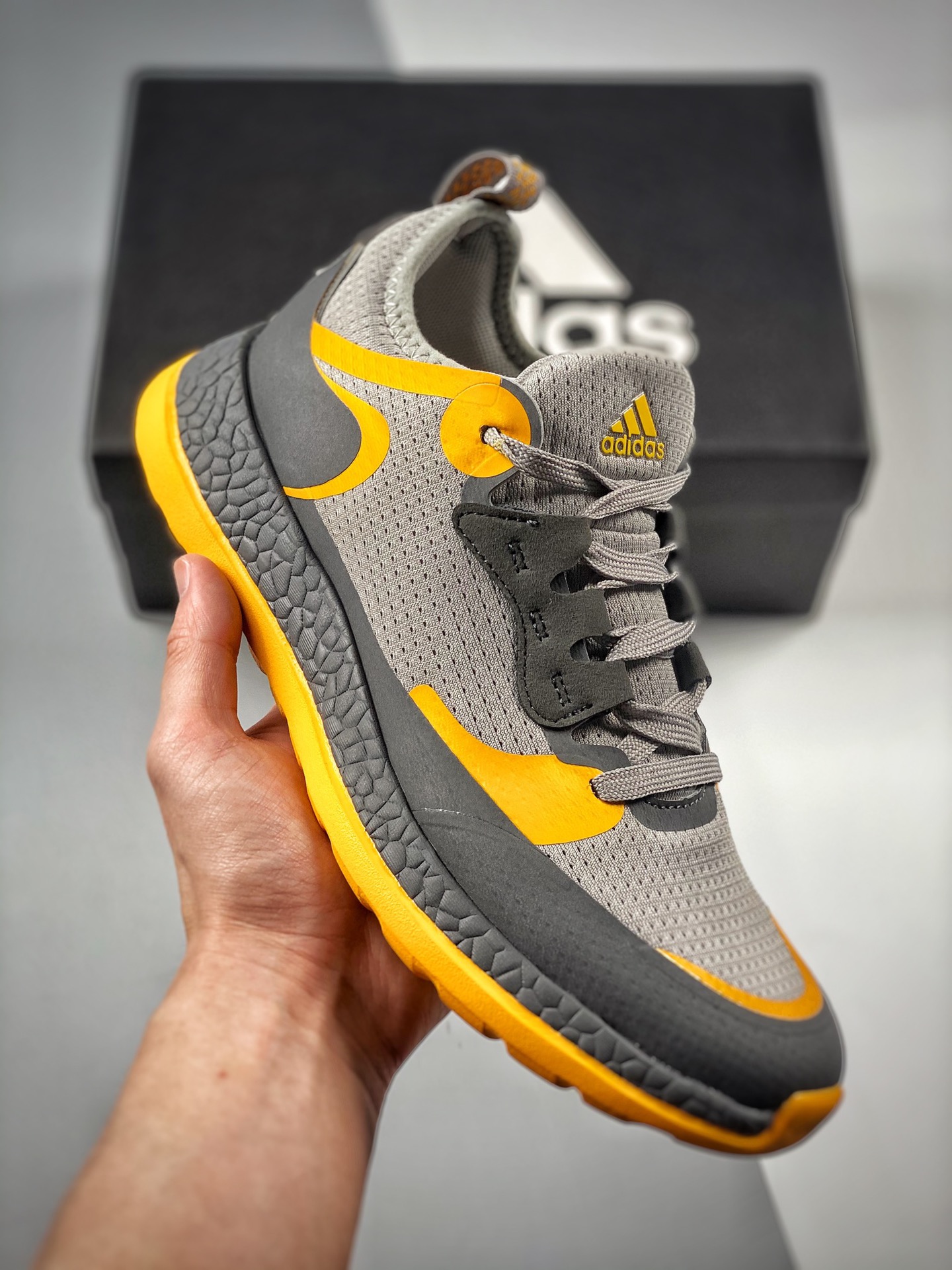 -2 AD AlphaBounce Alpha zapatillas de running casual de malla. MD correcto de alta elasticidad y ligereza, suela de gom…