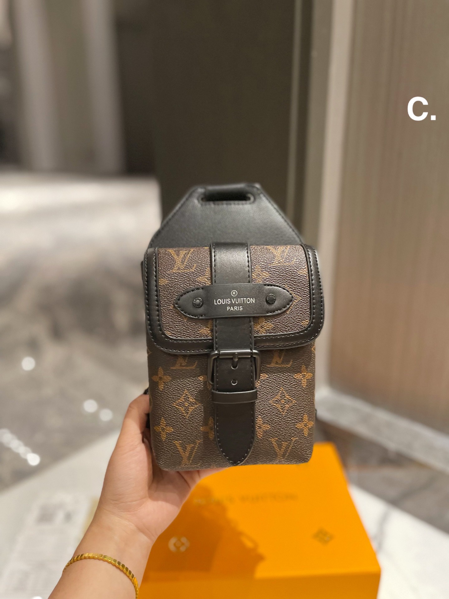 Yupoo Gucci Bags Watches Nike Clothing Jordan Yeezy Balenciaga Shoes
