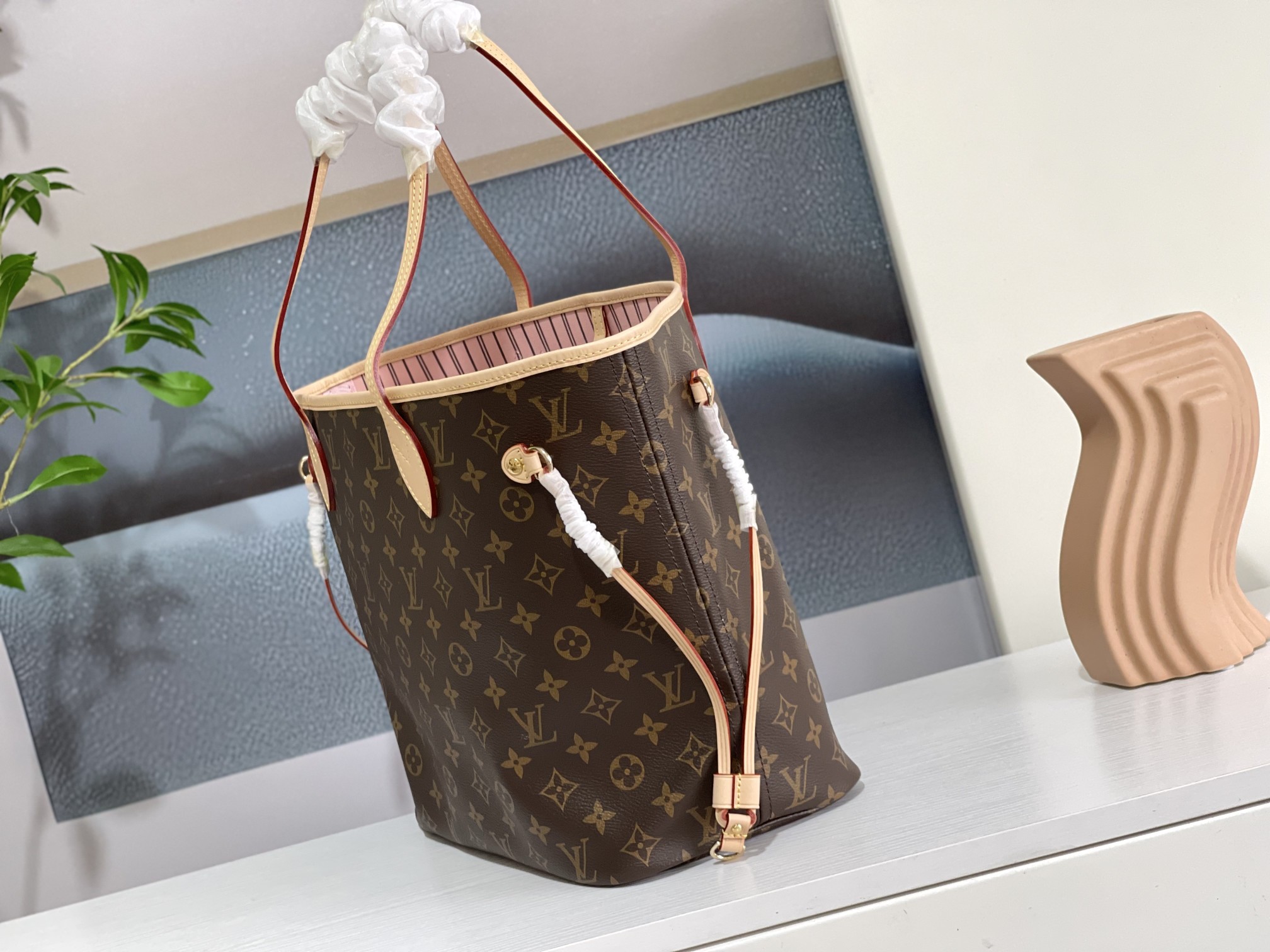Louis Vuitton Luxury Handbag Collection 2